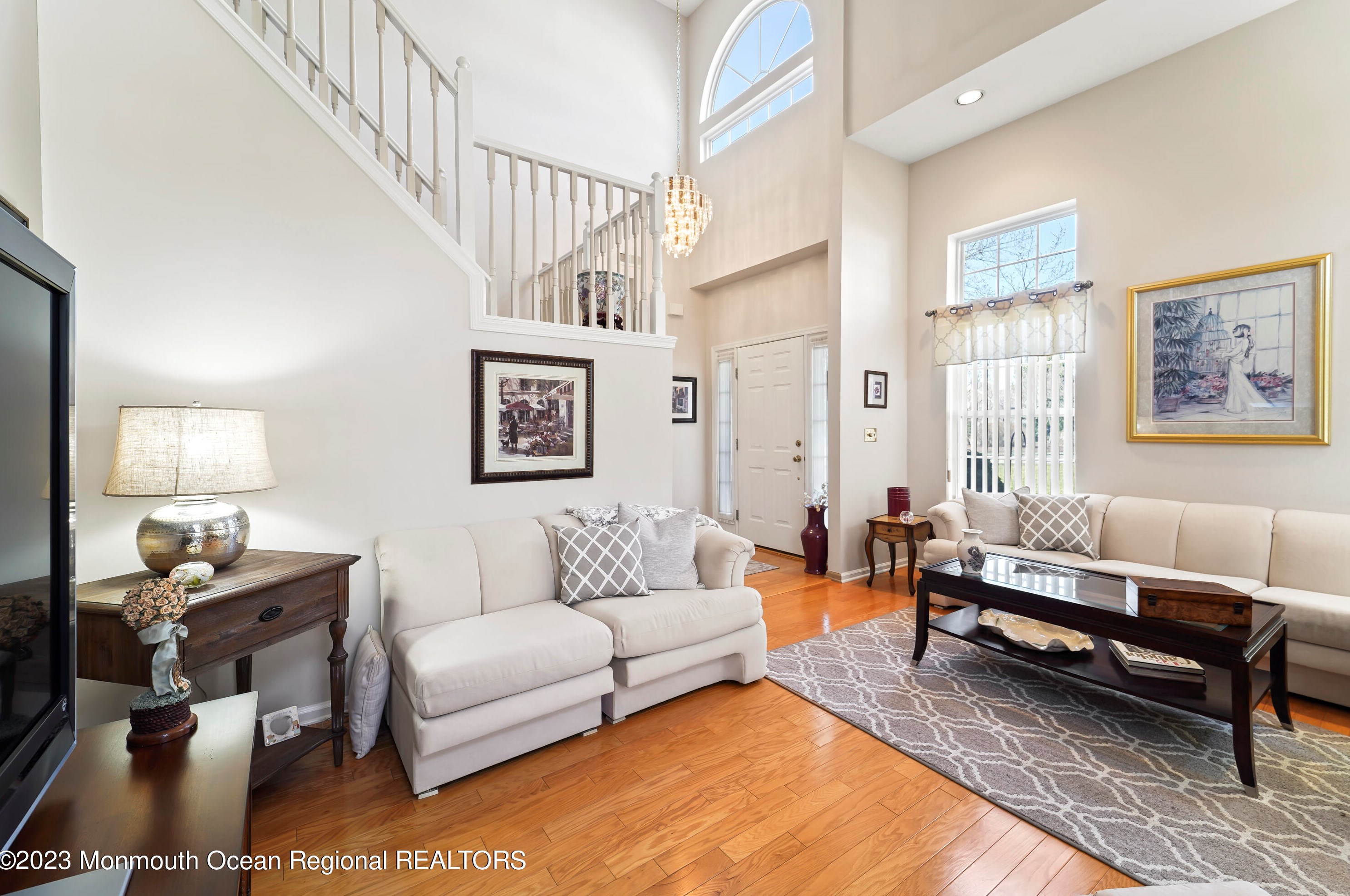 221 Bromley Ct, Lawrence Township, NJ 08691