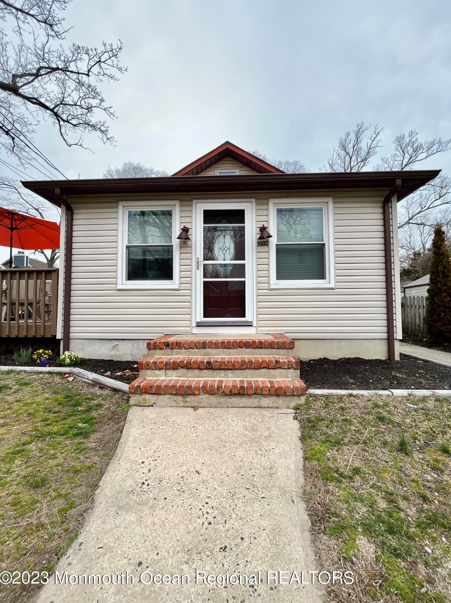1032 2nd Ave, Belmar, NJ 07719
