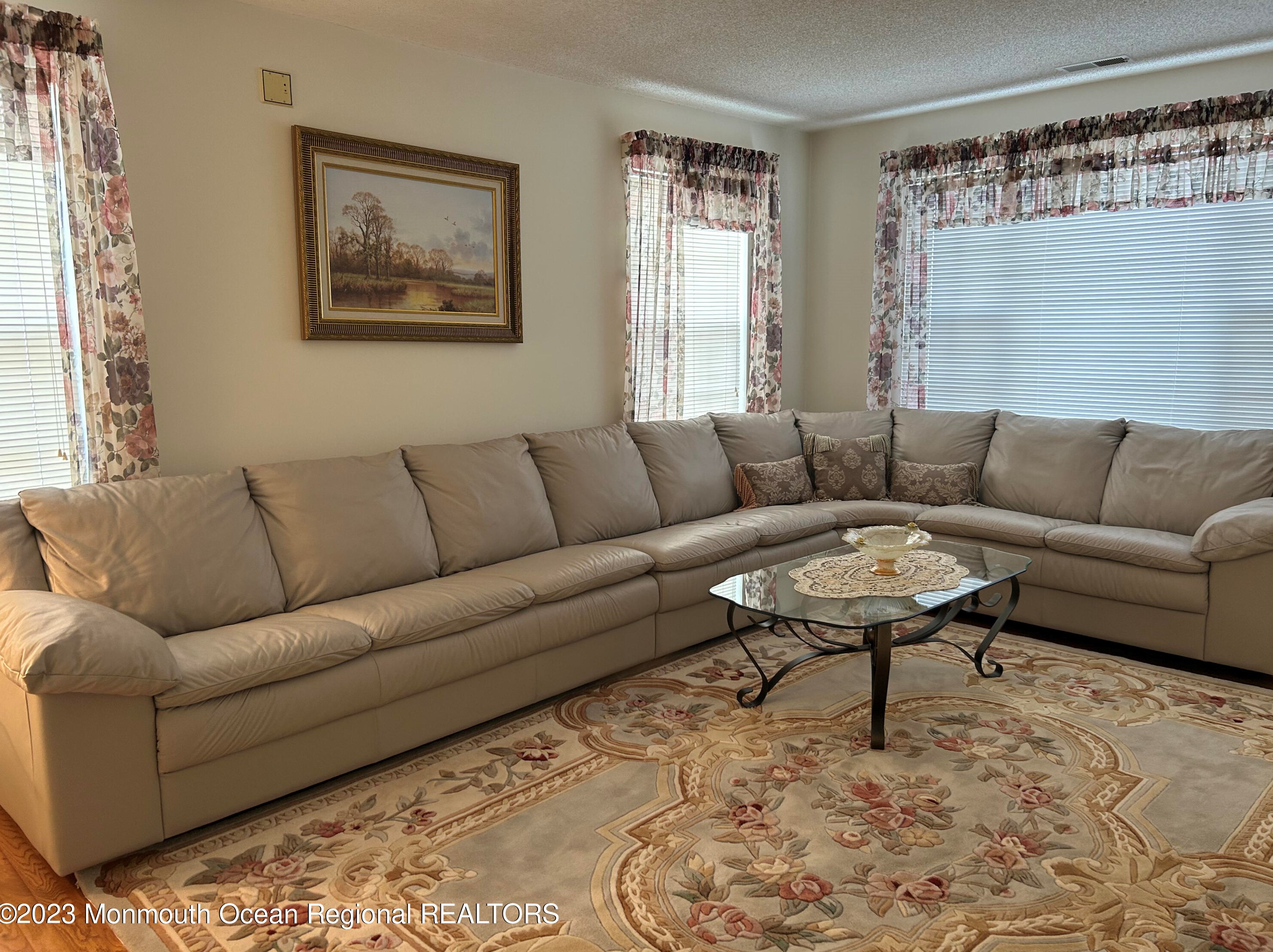 9 Chamberlain Ct #45, Old Bridge, NJ