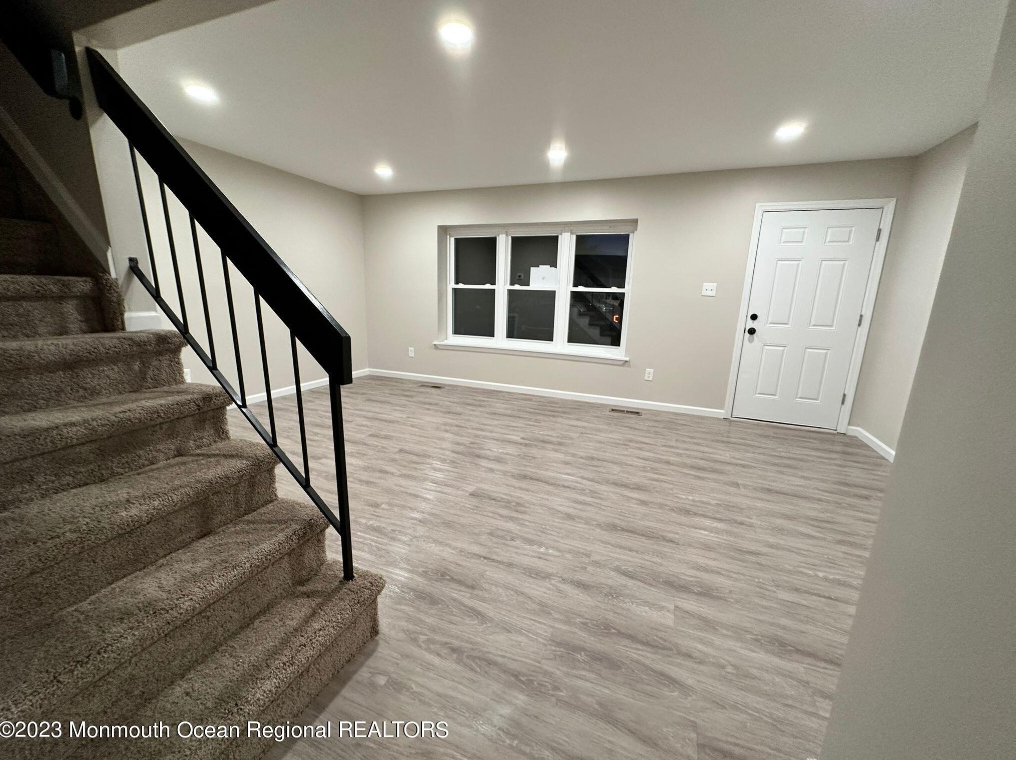230 Coventry Dr, Lakewood, NJ 08701