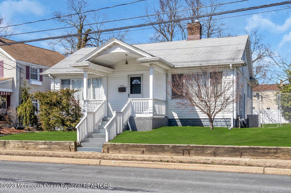 236 Newman Springs Rd, Tinton Falls, NJ 07701
