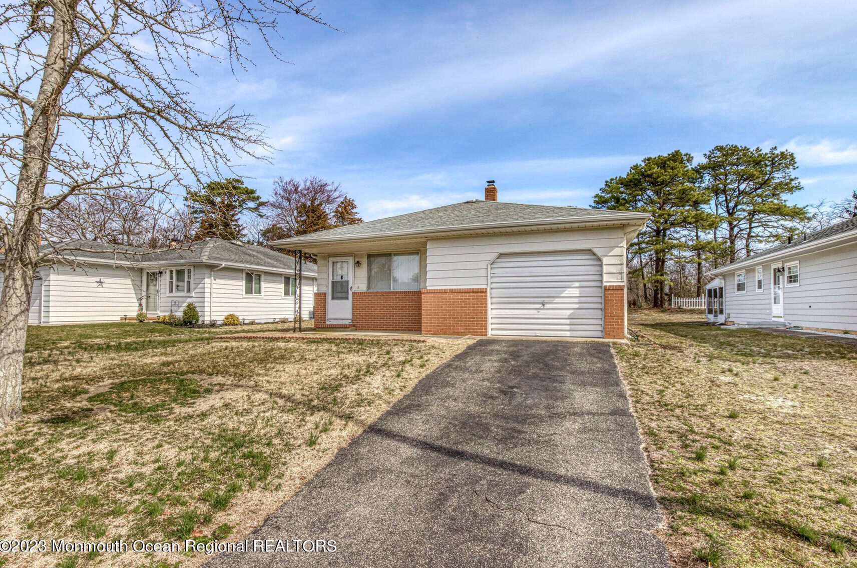 90 Biabou Dr, Toms River, NJ 08757