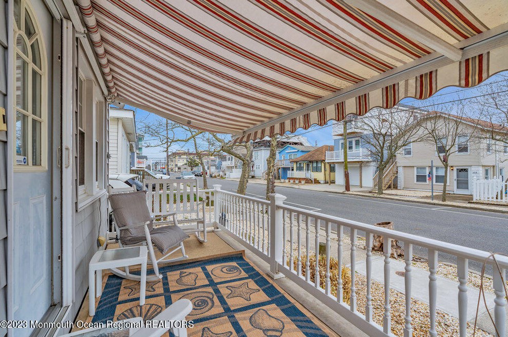 224 Dupont Ave, Pelican Island, NJ 08751