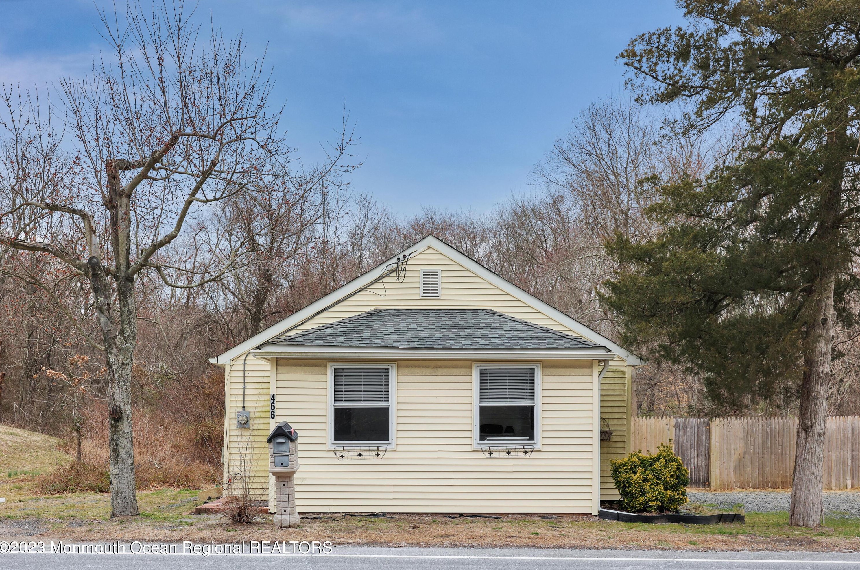466 Stagecoach Rd, Millstone Township, NJ 08510