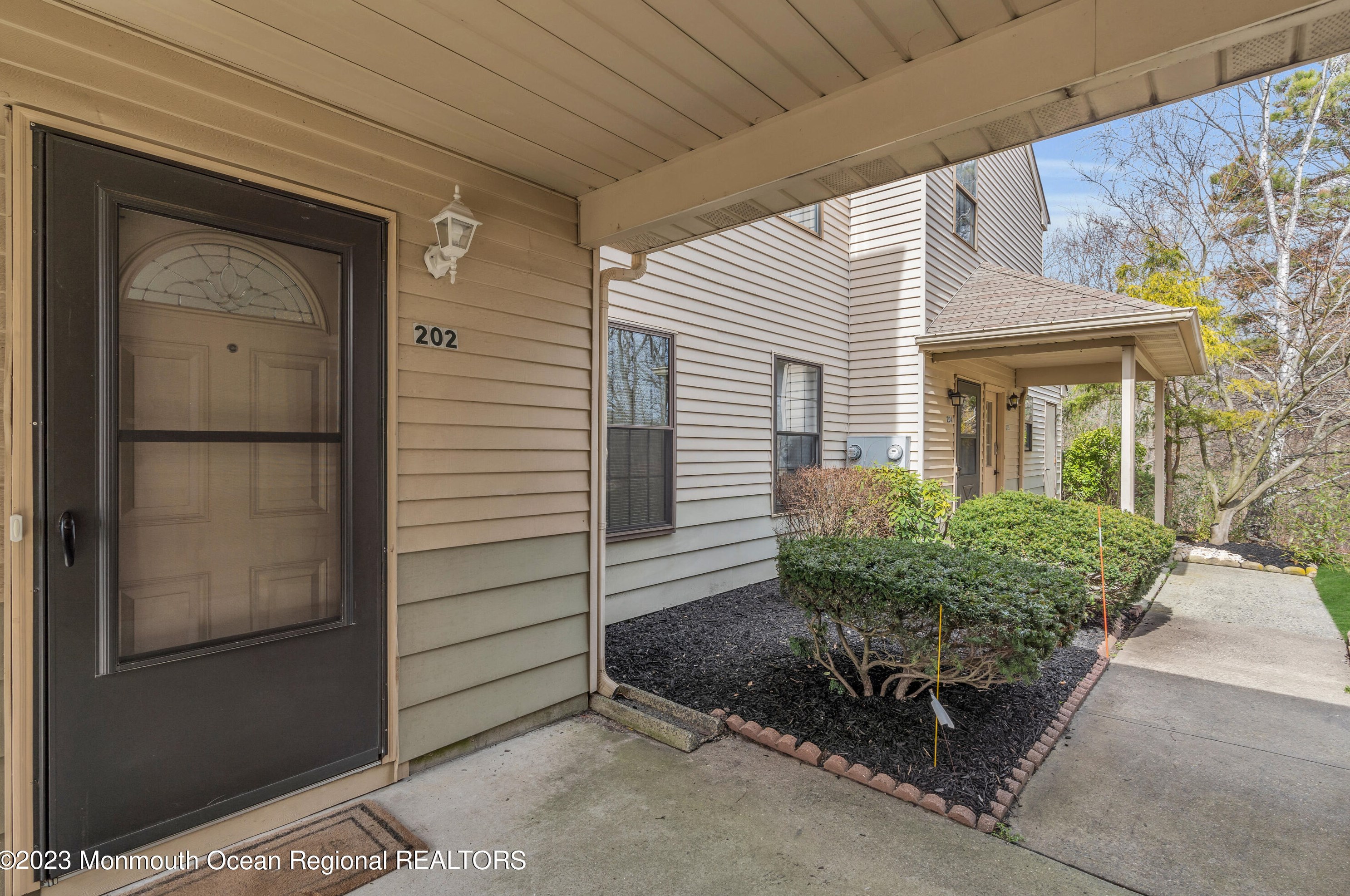 202 Violet Ln, Jackson Twp, NJ 08527