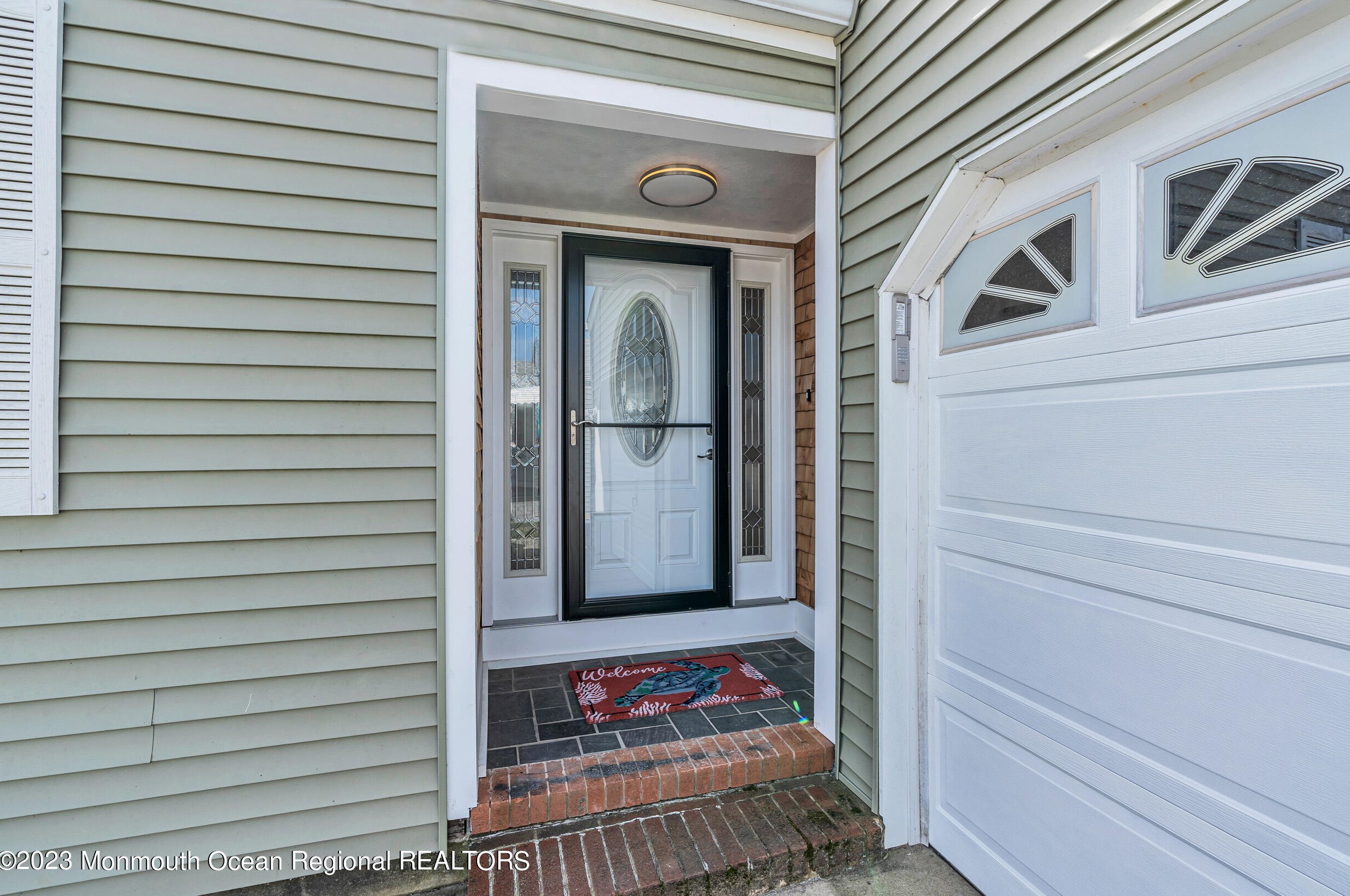 807 Jamaica Blvd, Toms River NJ  08757-3744 exterior