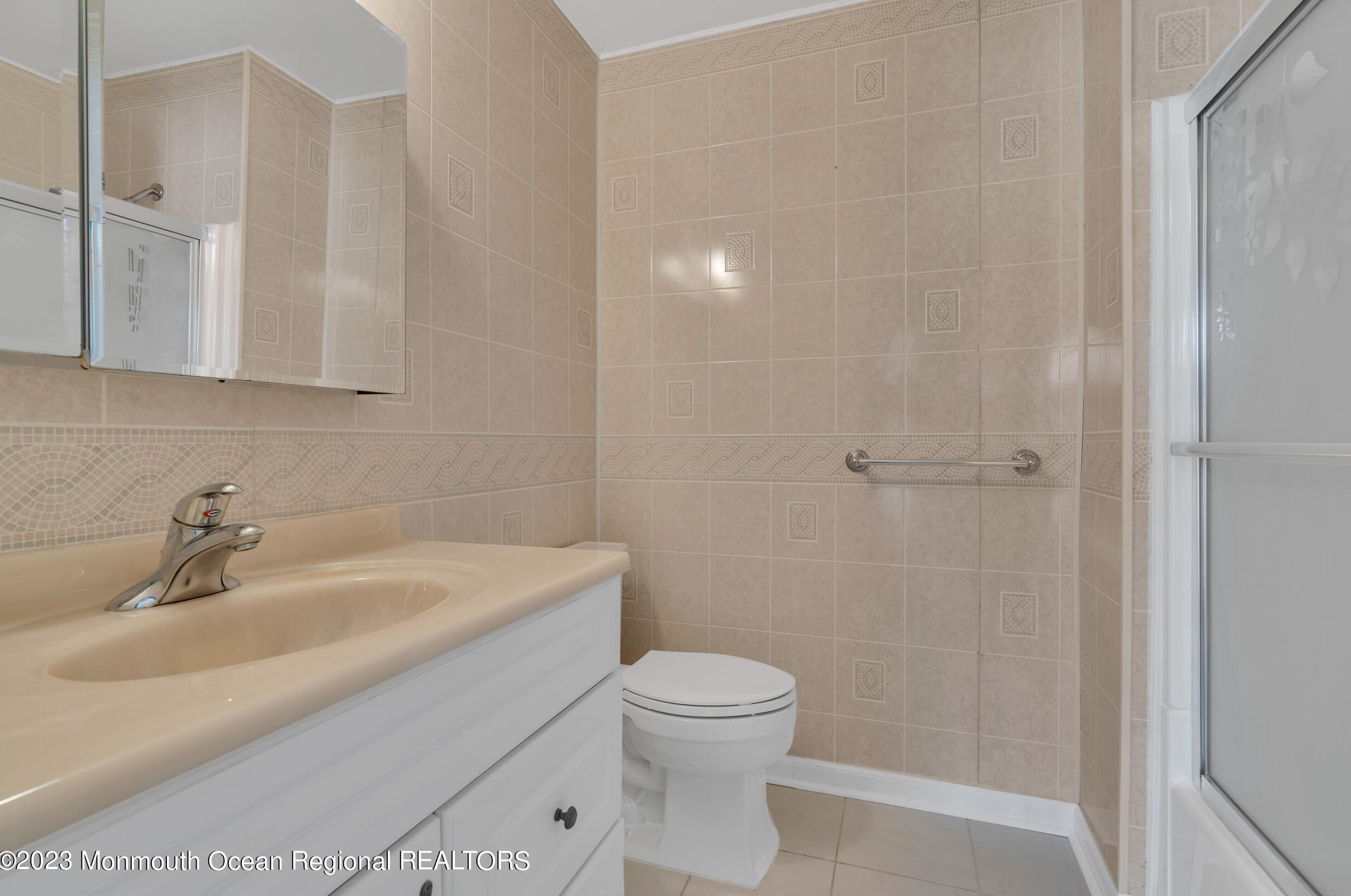 807 Jamaica Blvd, Toms River NJ  08757-3744 exterior
