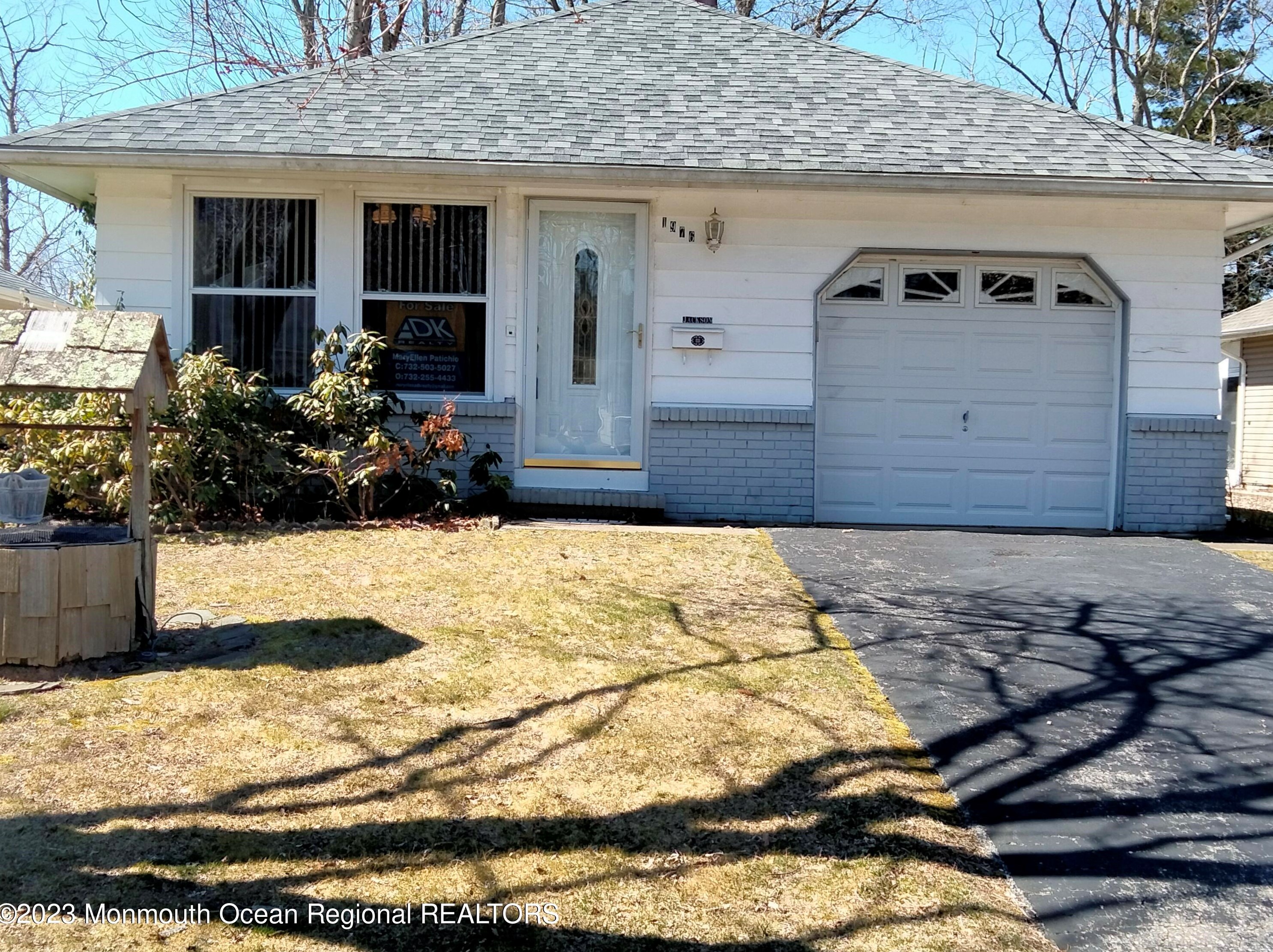 1976 Mount Carmel Blvd, Toms River, NJ 08753-1564