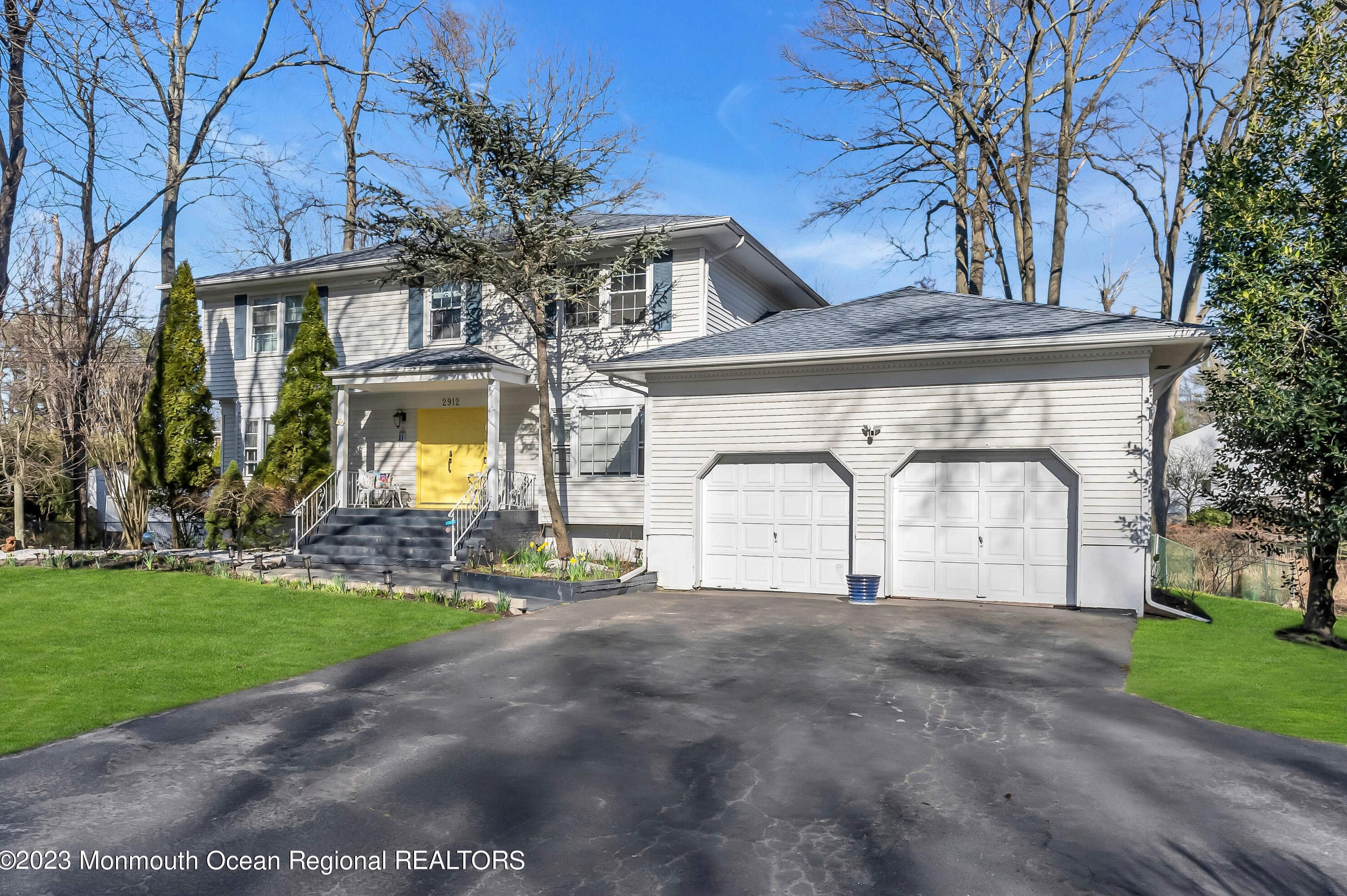 2912 Logan Rd, Tinton Falls, NJ 07712