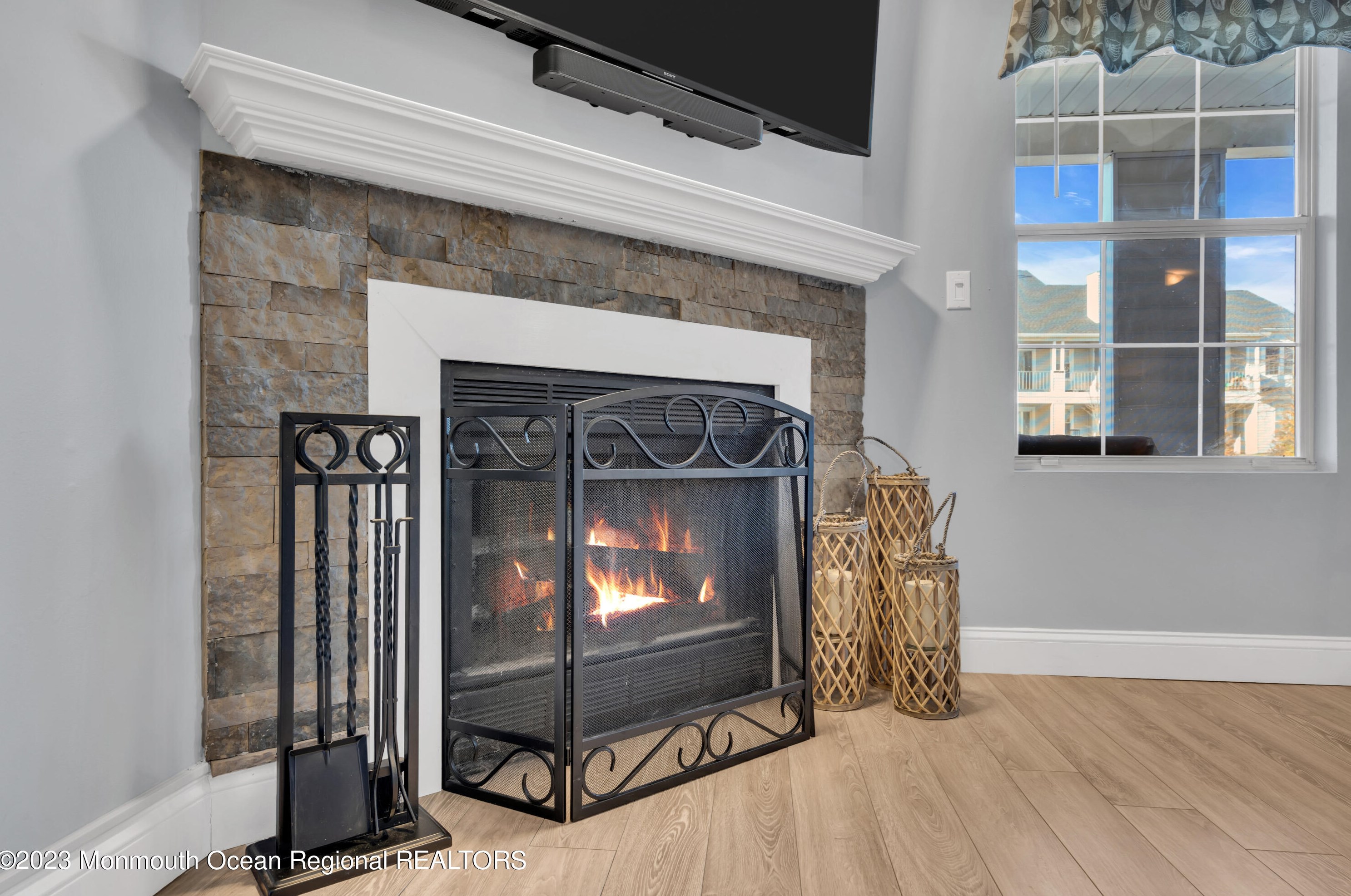 1812 Waters Edge Dr, Toms River NJ  08753-2680 exterior