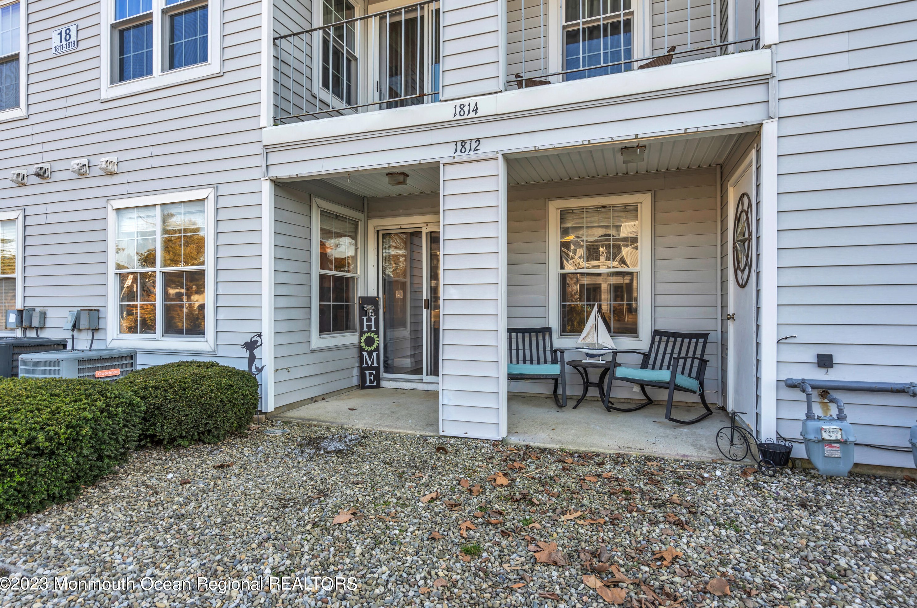 1812 Waters Edge Dr, Toms River NJ  08753-2680 exterior