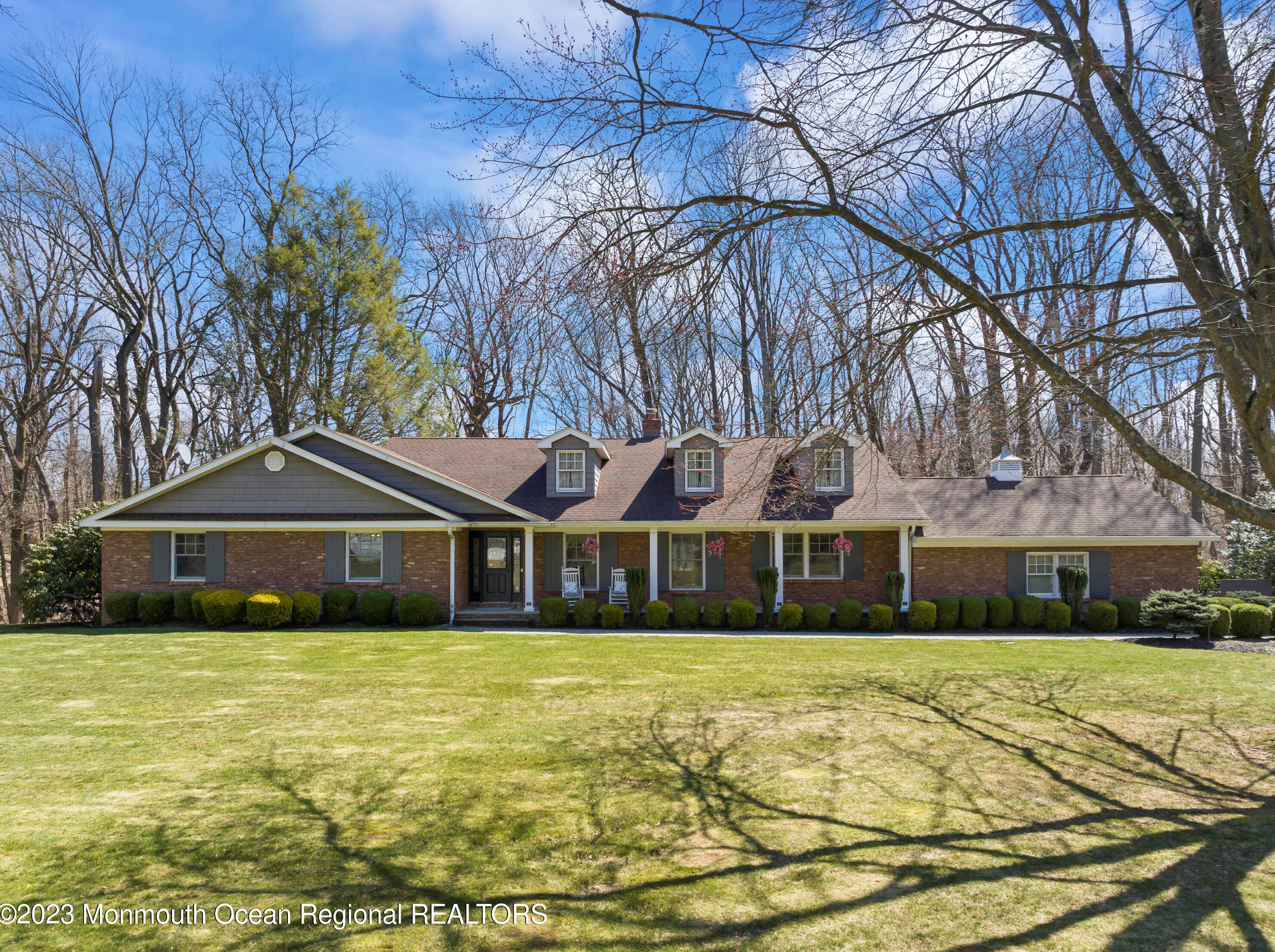 20 Deer Path, Holmdel Village, NJ 07733