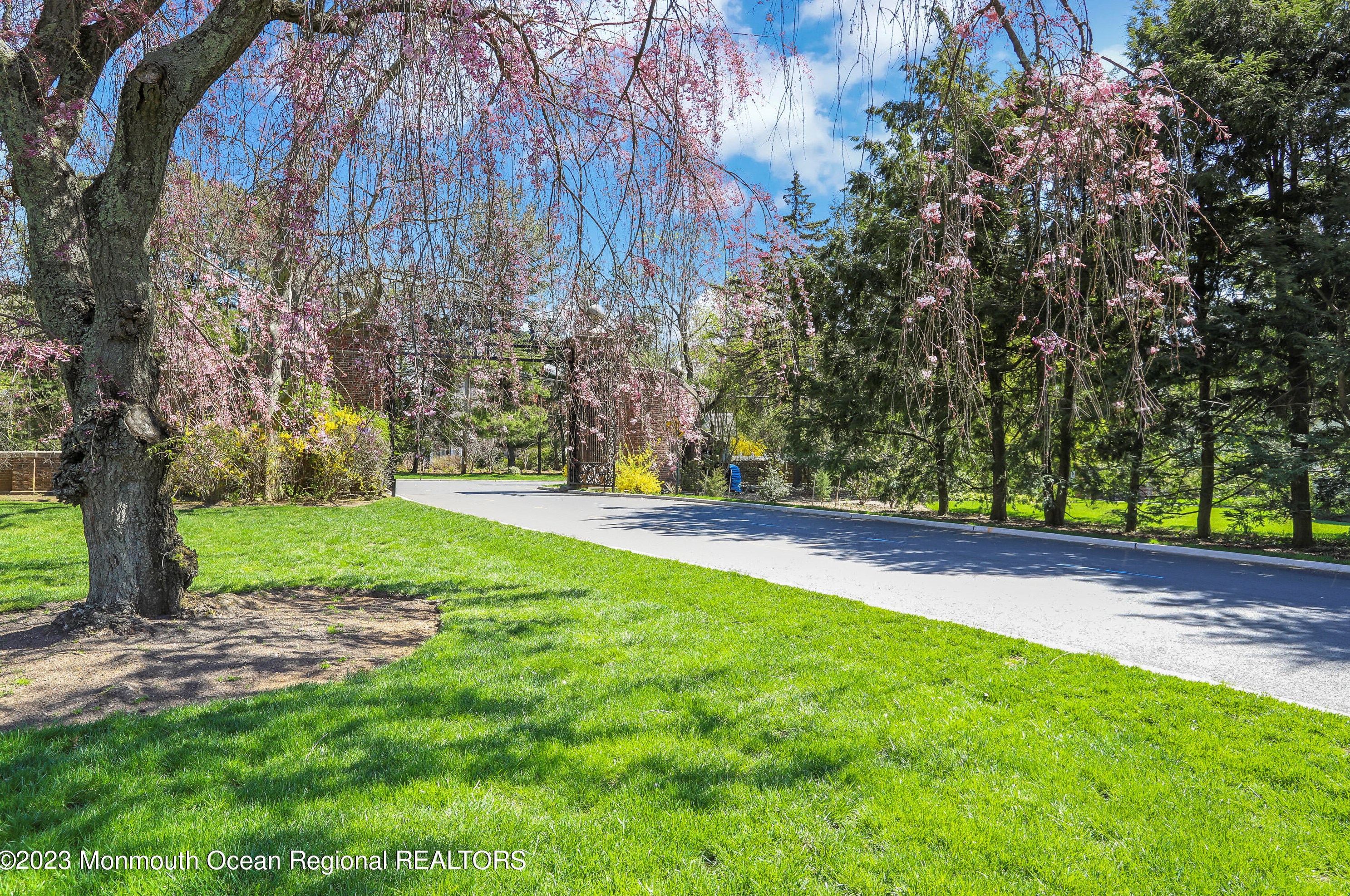 2 Auldwood Ln, Locust, NJ 07760