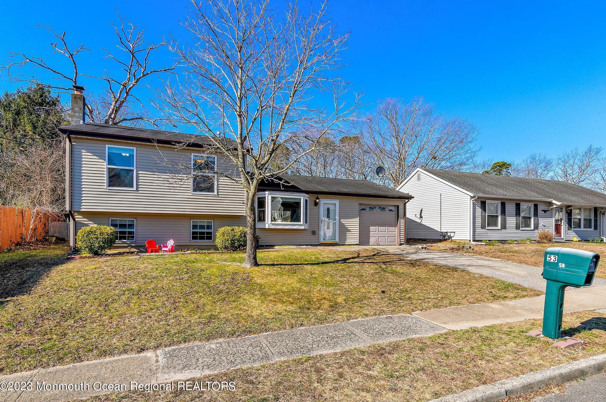 53 Bowline St, Barnegat Township, NJ 08005-1649