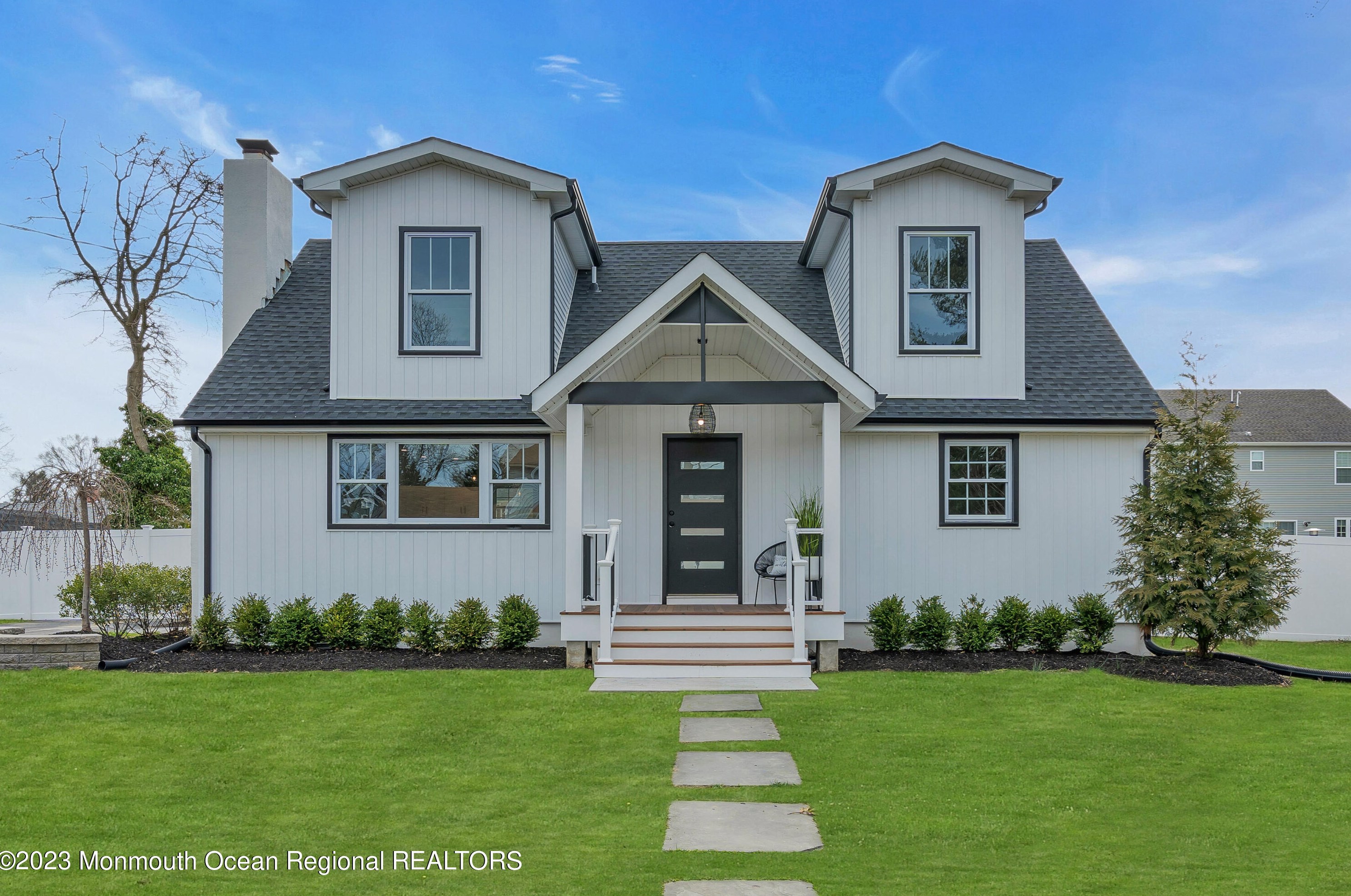 3021 Roosevelt St, Belmar, NJ 07719