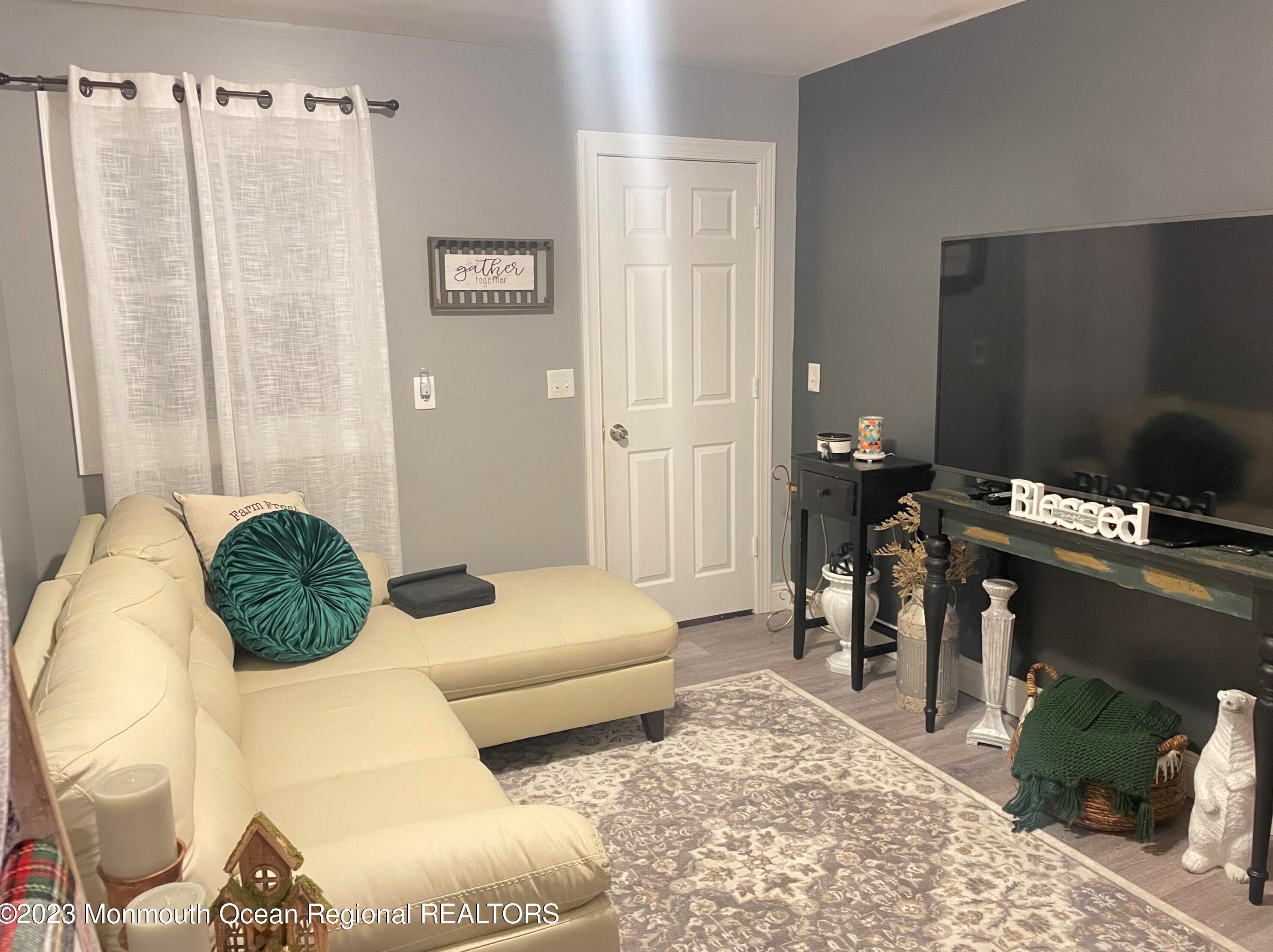 328 Mizzen Ave, Beachwood, NJ 08722-3918