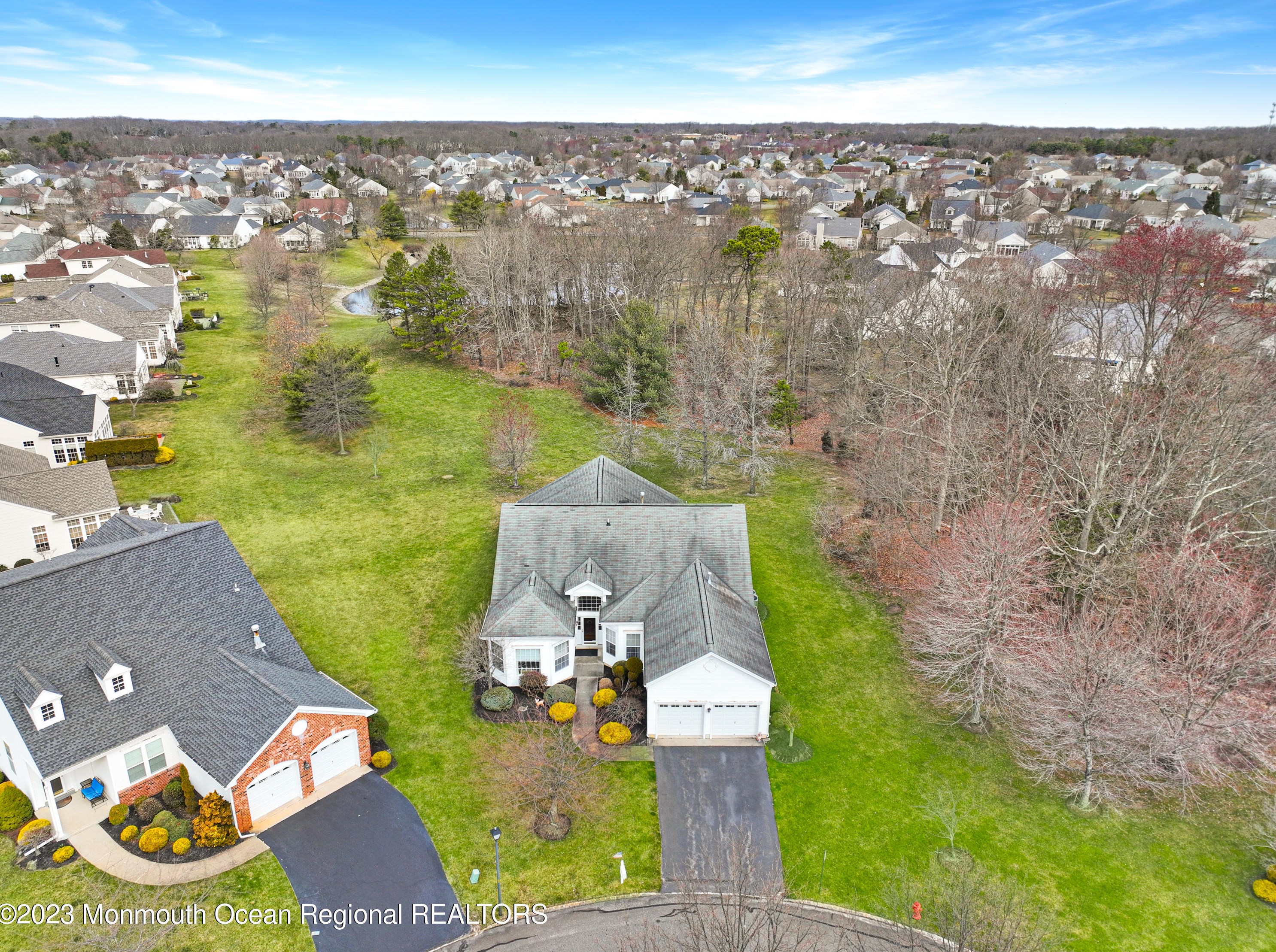 1504 Wishing Well Ln, Wall Township, NJ 08736-2252
