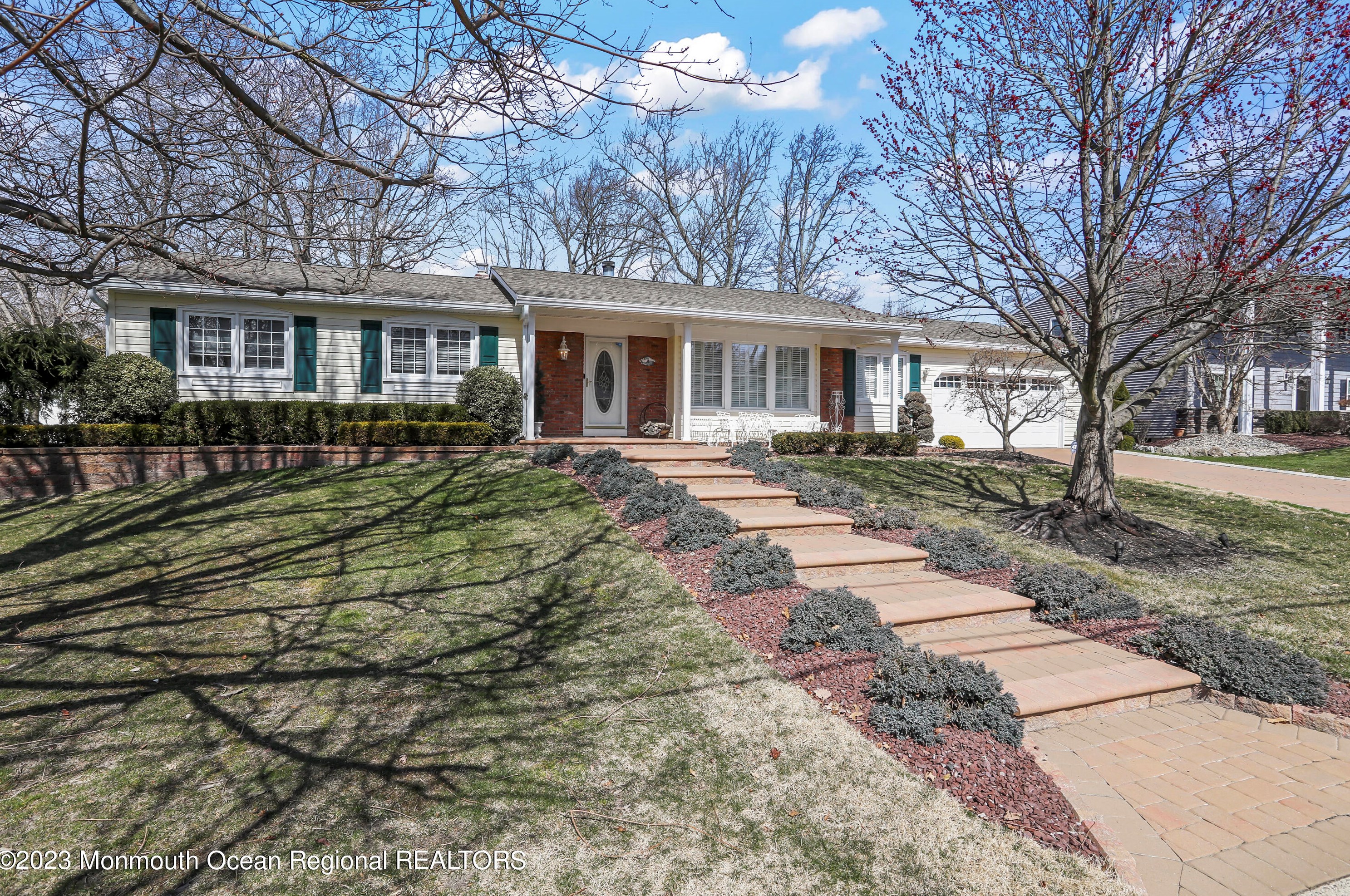 69 Guest Dr, Morganville, NJ 07751-1472