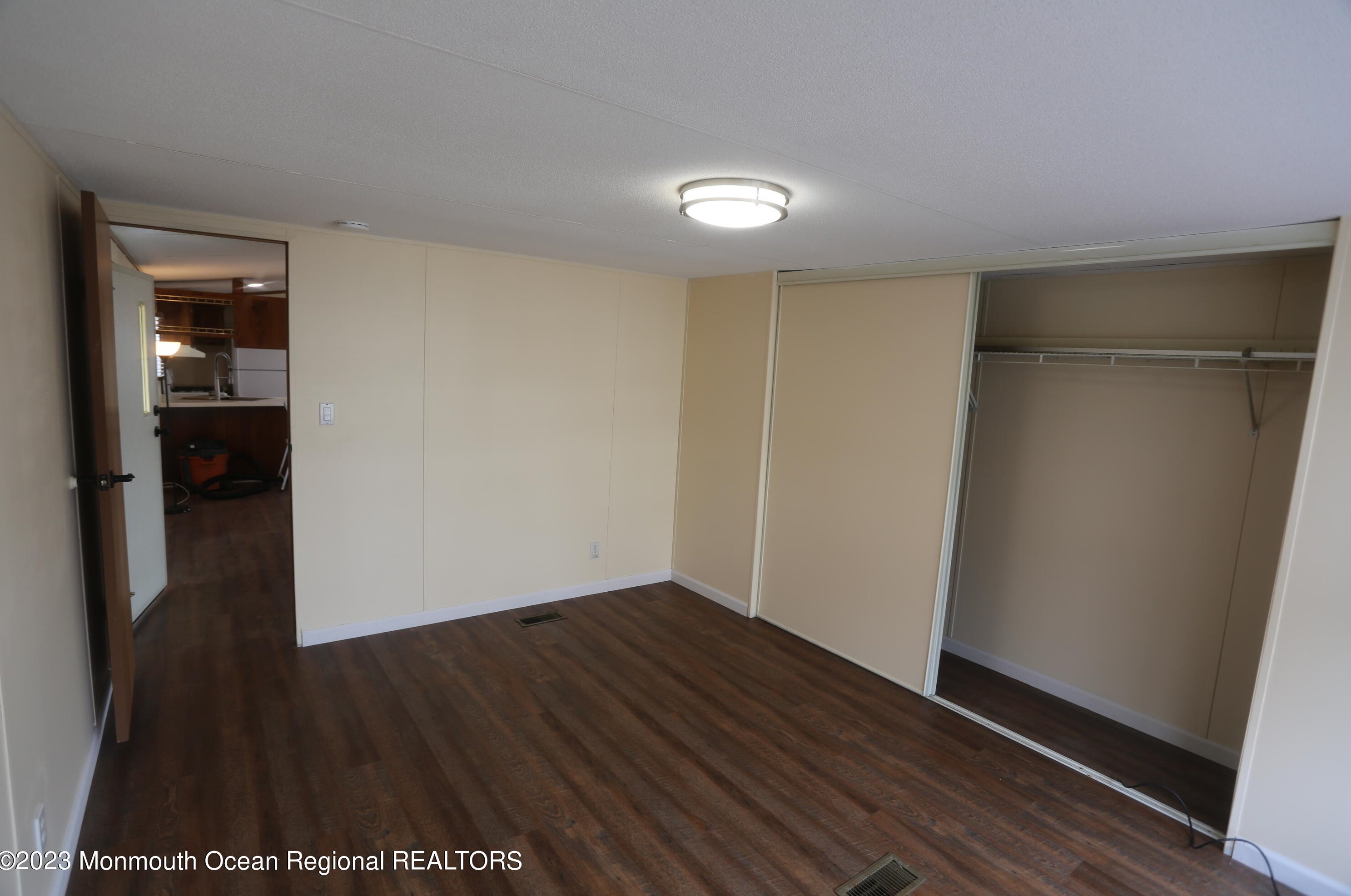 82 Ruth St, Hazlet, NJ 07730