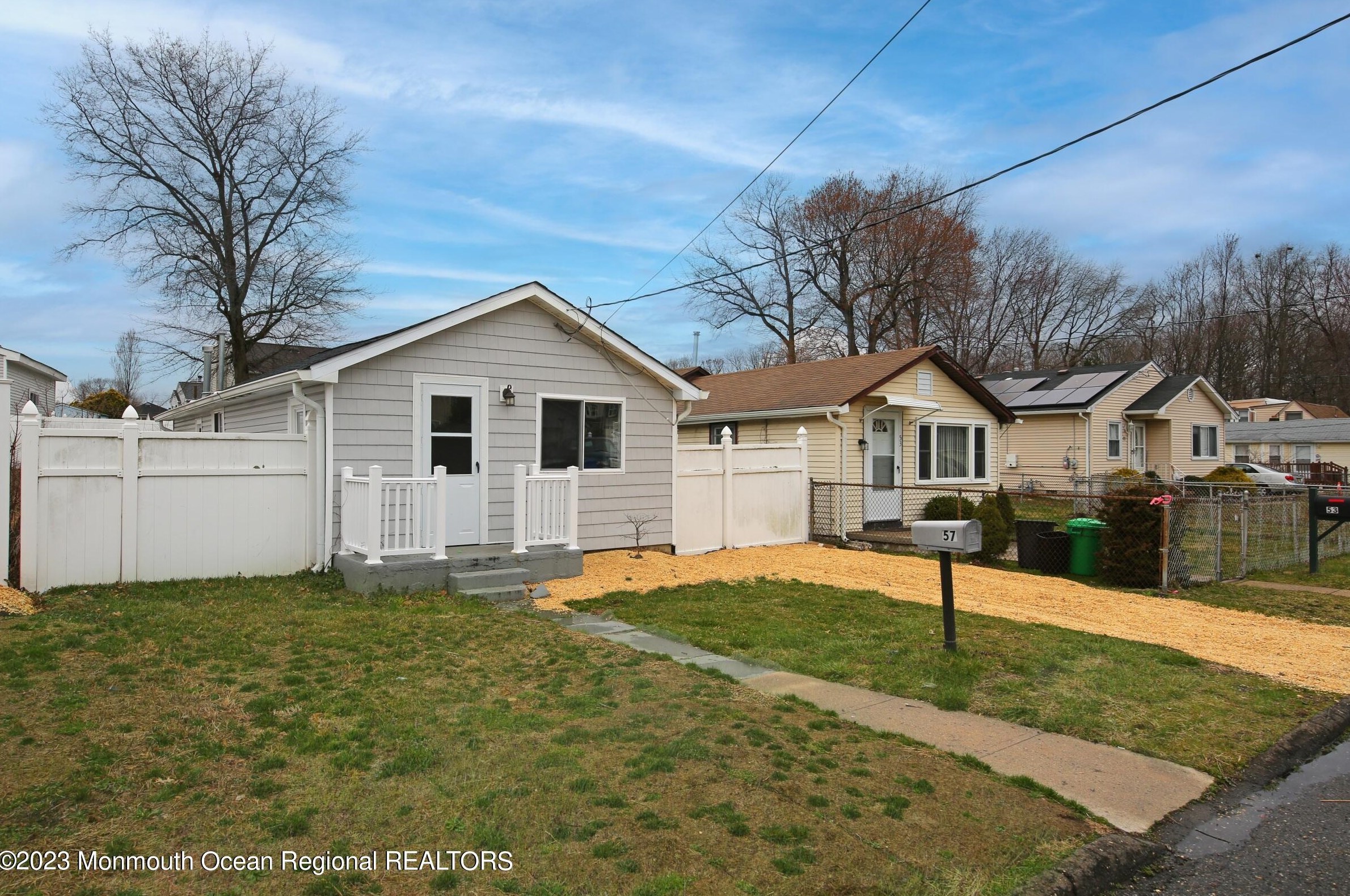57 Salem Pl, Cliffwood, NJ 07721