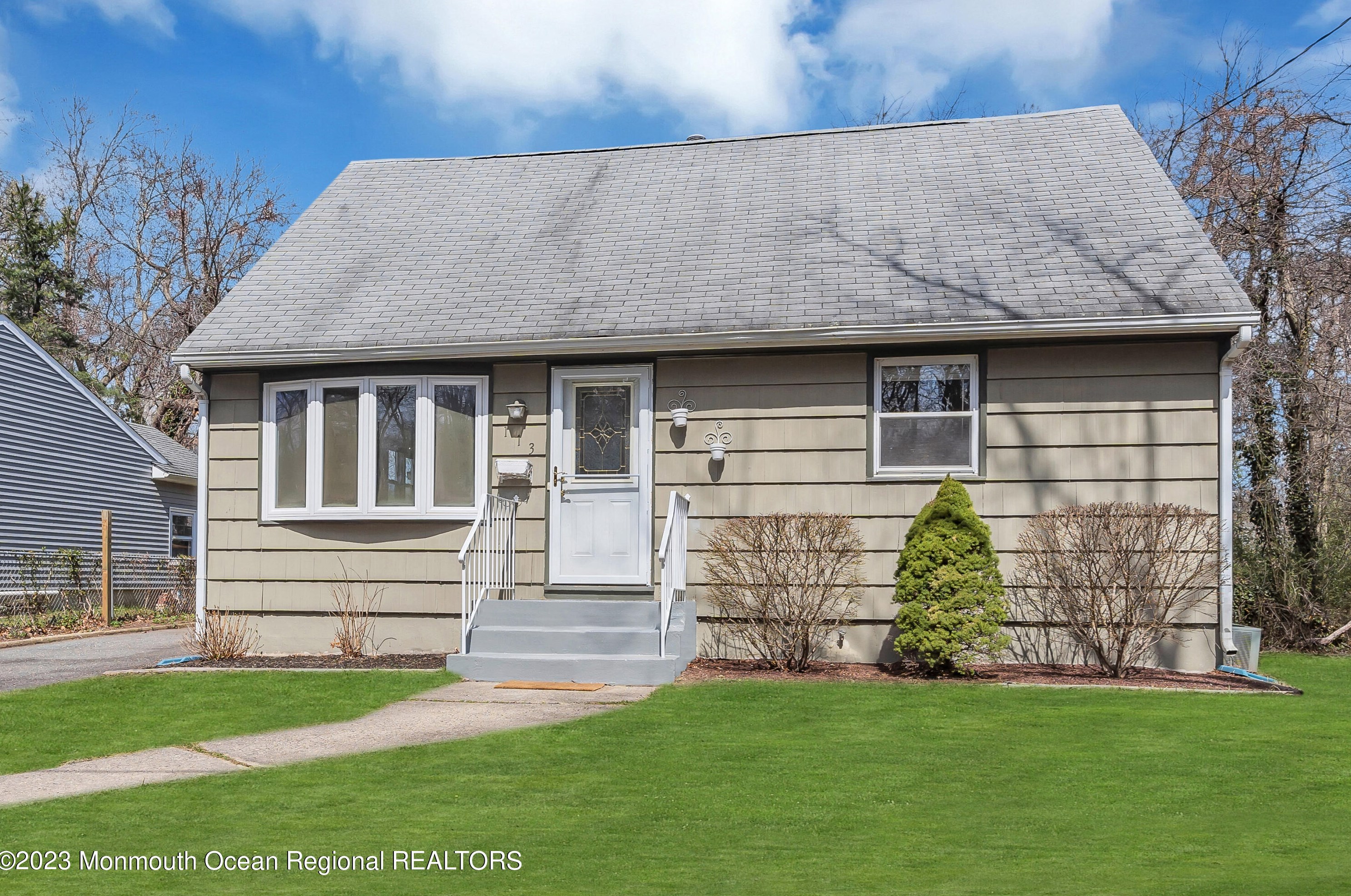 113 Bennett Rd, Wall Township, NJ 07753