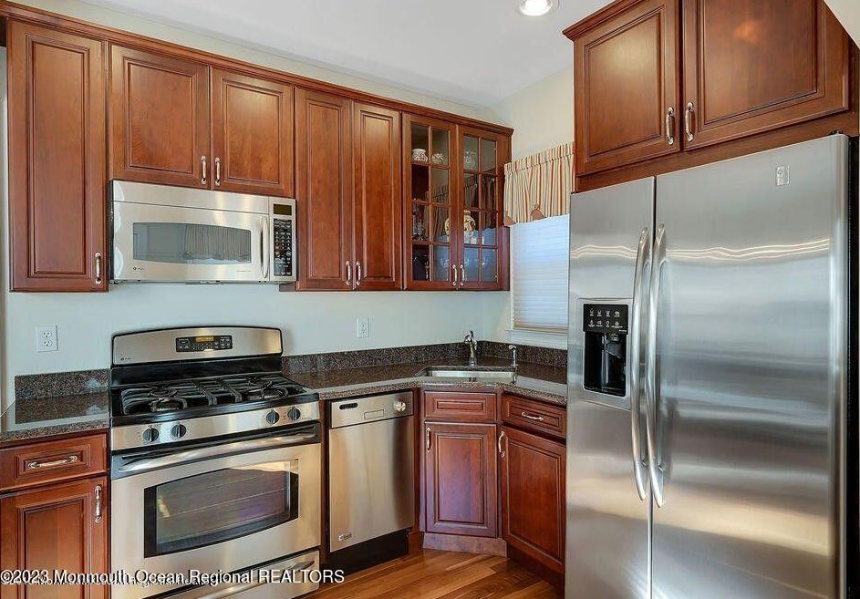 419 13th Ave, Belmar, NJ 07719
