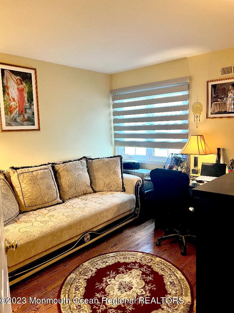 26 Rutland Ln, Monroe Twp, NJ 08831-6681