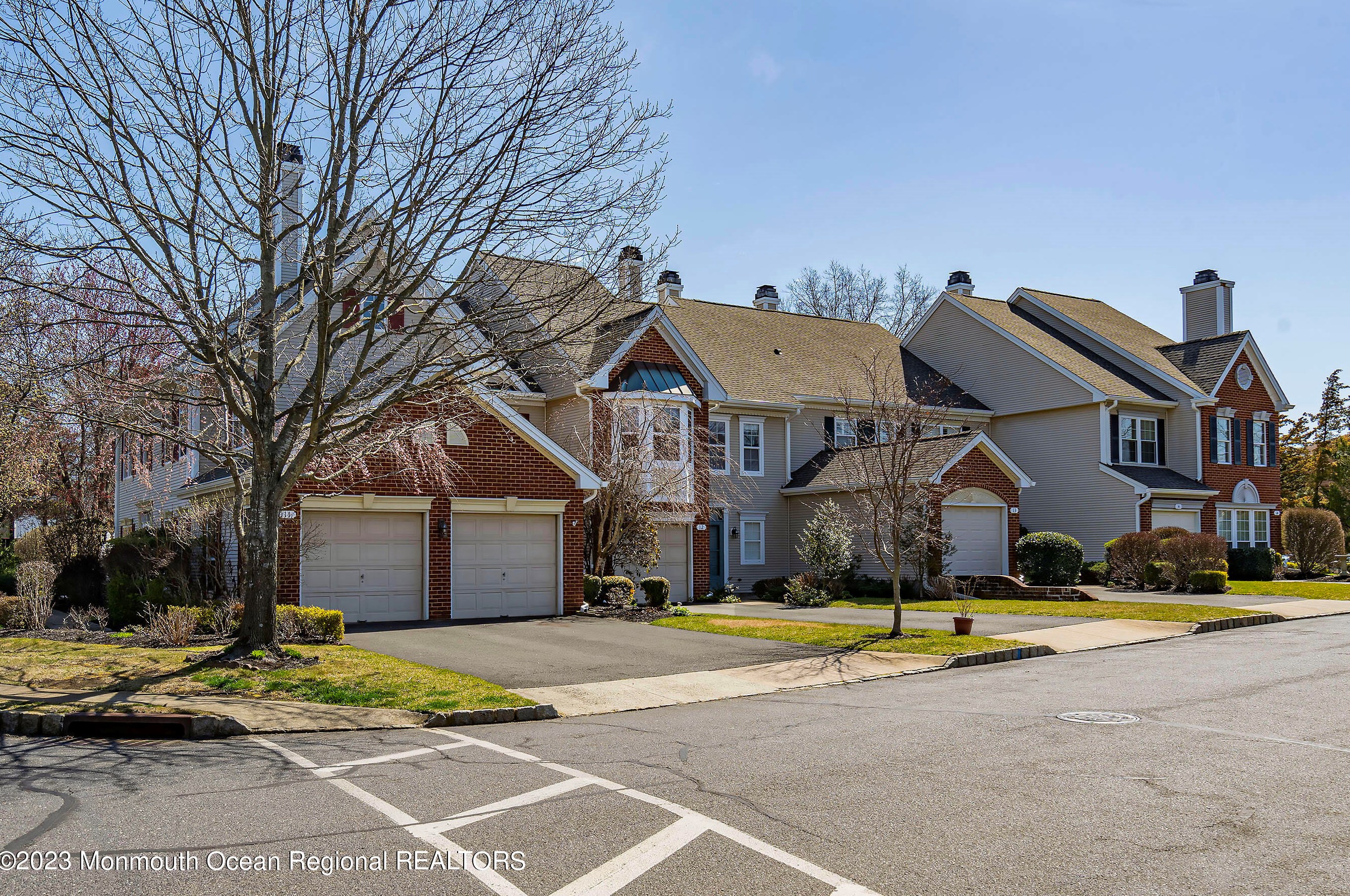 11 Manor Ct S #1001, Belmar, NJ 07719