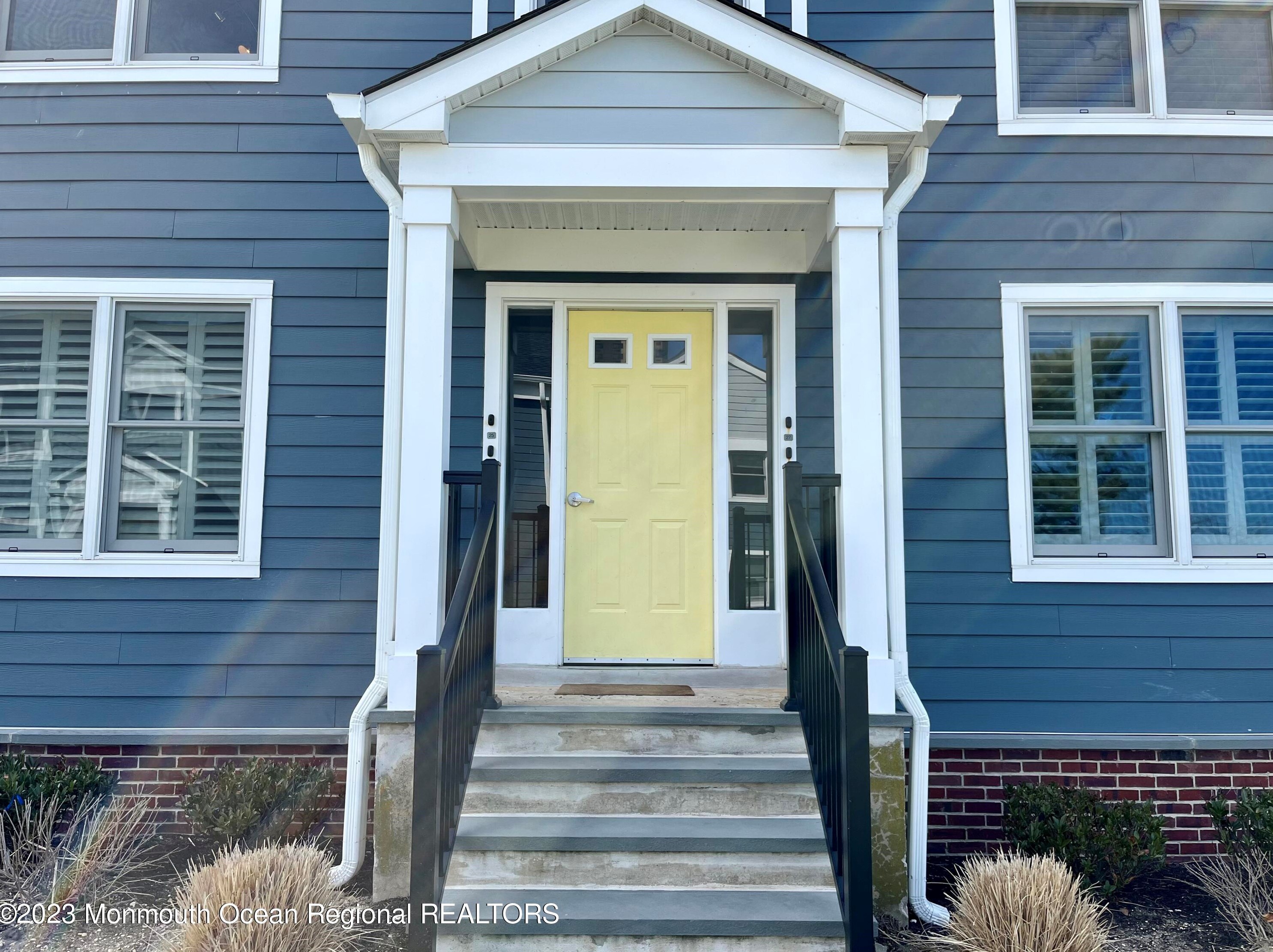 302 Deal Lake Dr #26, Tinton Falls, NJ