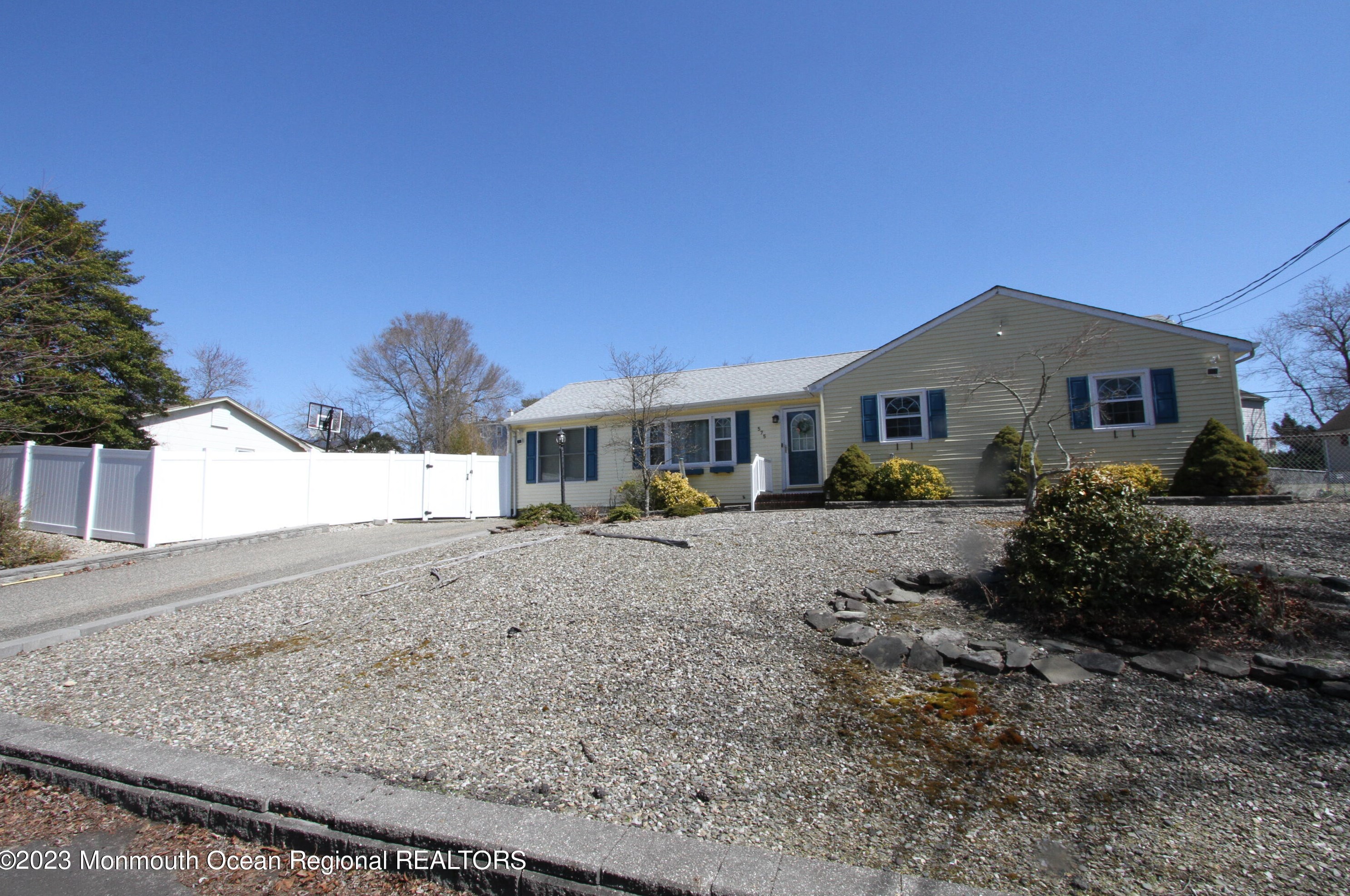 575 Smith Dr, Point Pleasant Beach, NJ 08742