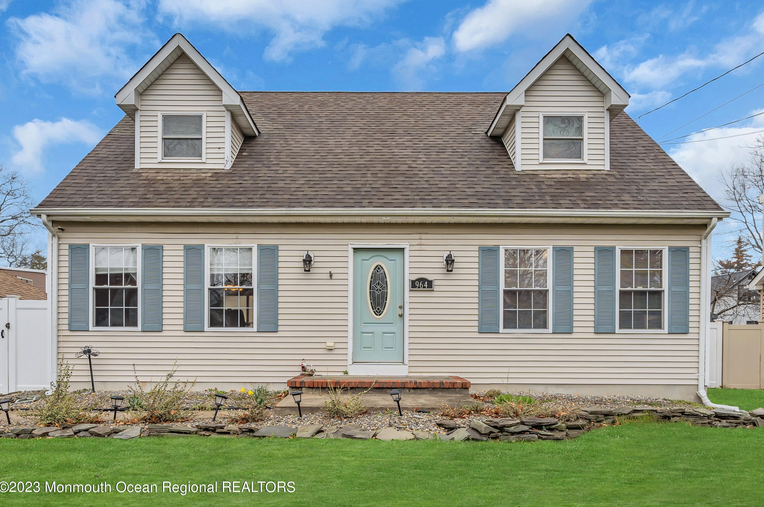 964 Lynnwood Ave, Bricktown, NJ 08723
