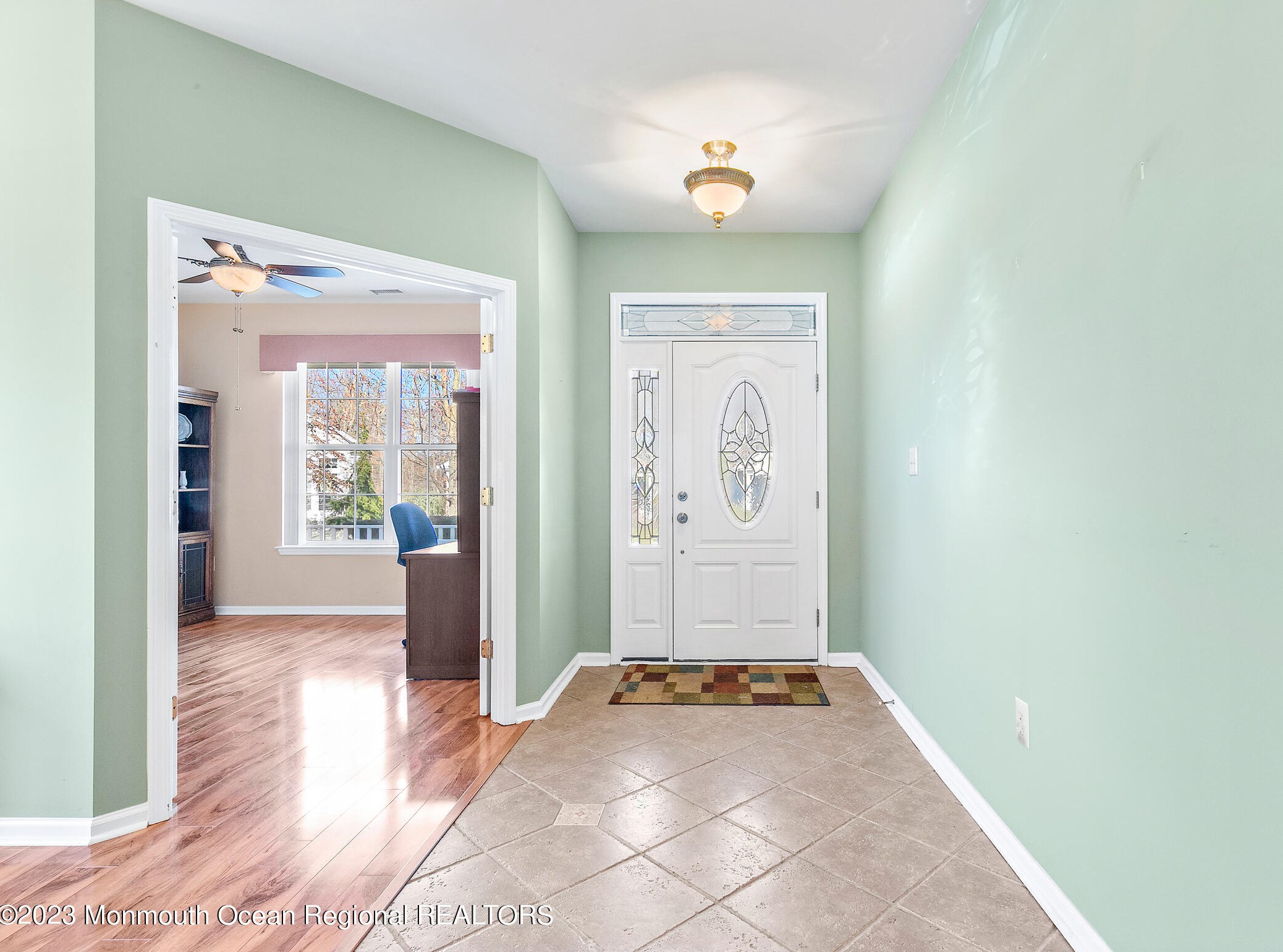 6 Woodstock Ct, Jackson Twp, NJ 08527