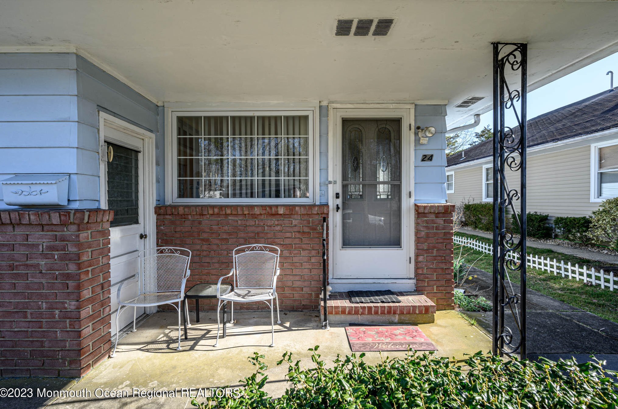 24 Mount Matterhorn Ln, Toms River, NJ 08753-1559