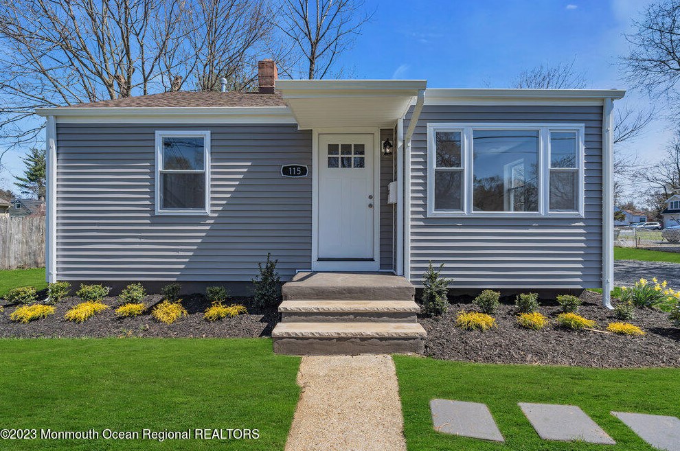 115 Springdale Ave, Tinton Falls, NJ 07724