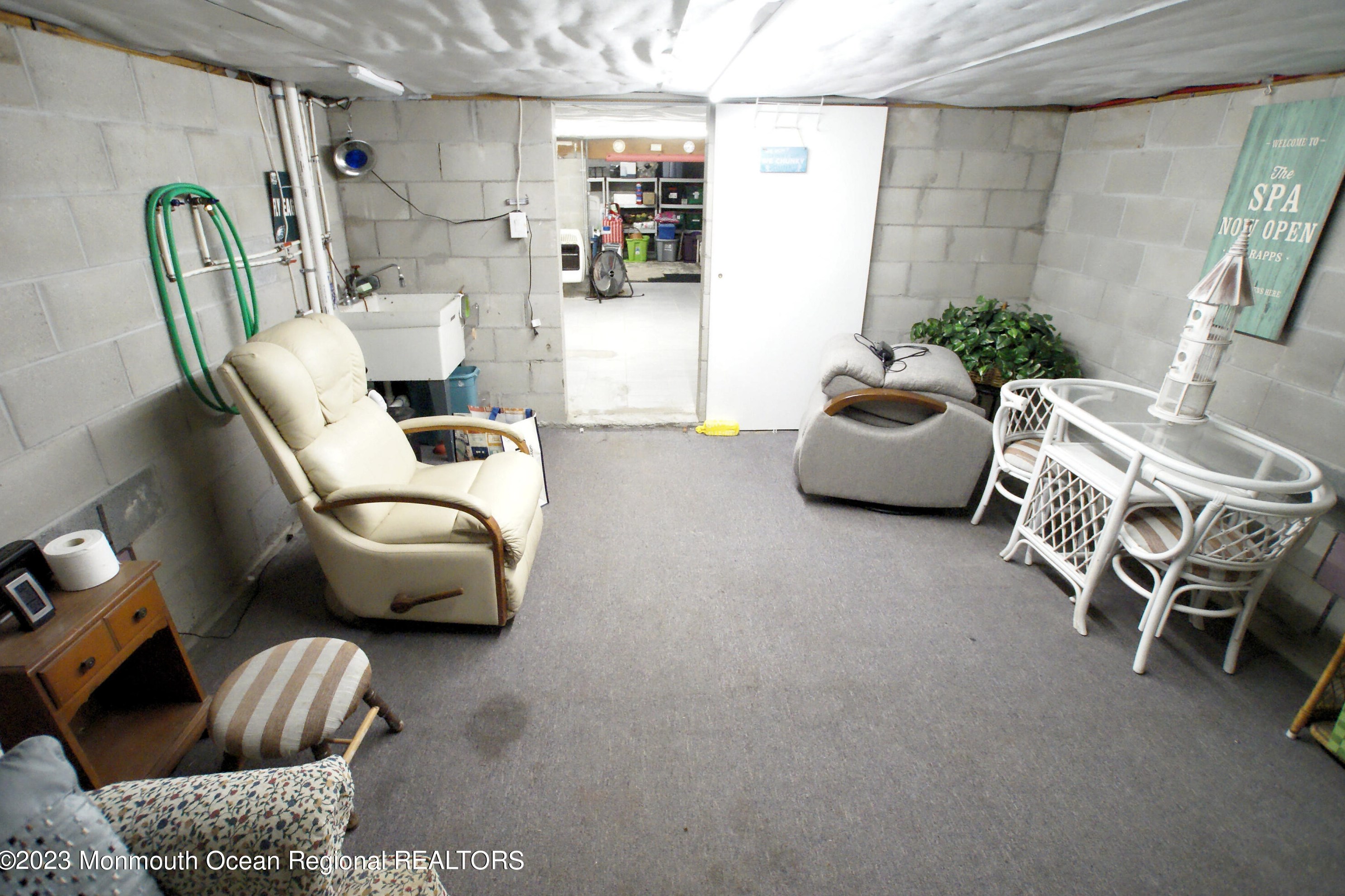 17 Lake Superior Dr, Tuckerton NJ  08087-1671 exterior