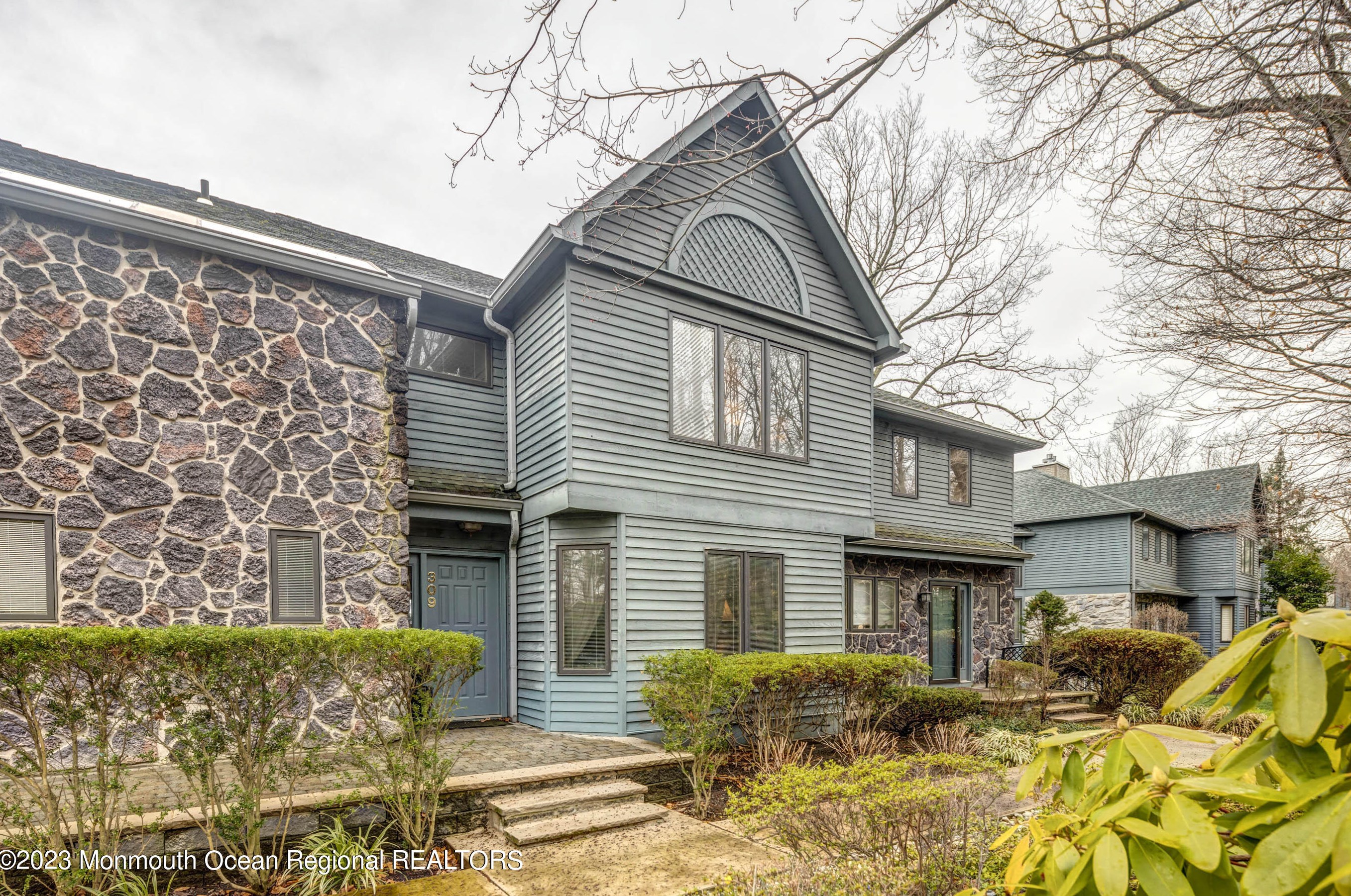 309 Highland Ave E, Atlantic Highlands, NJ 07716