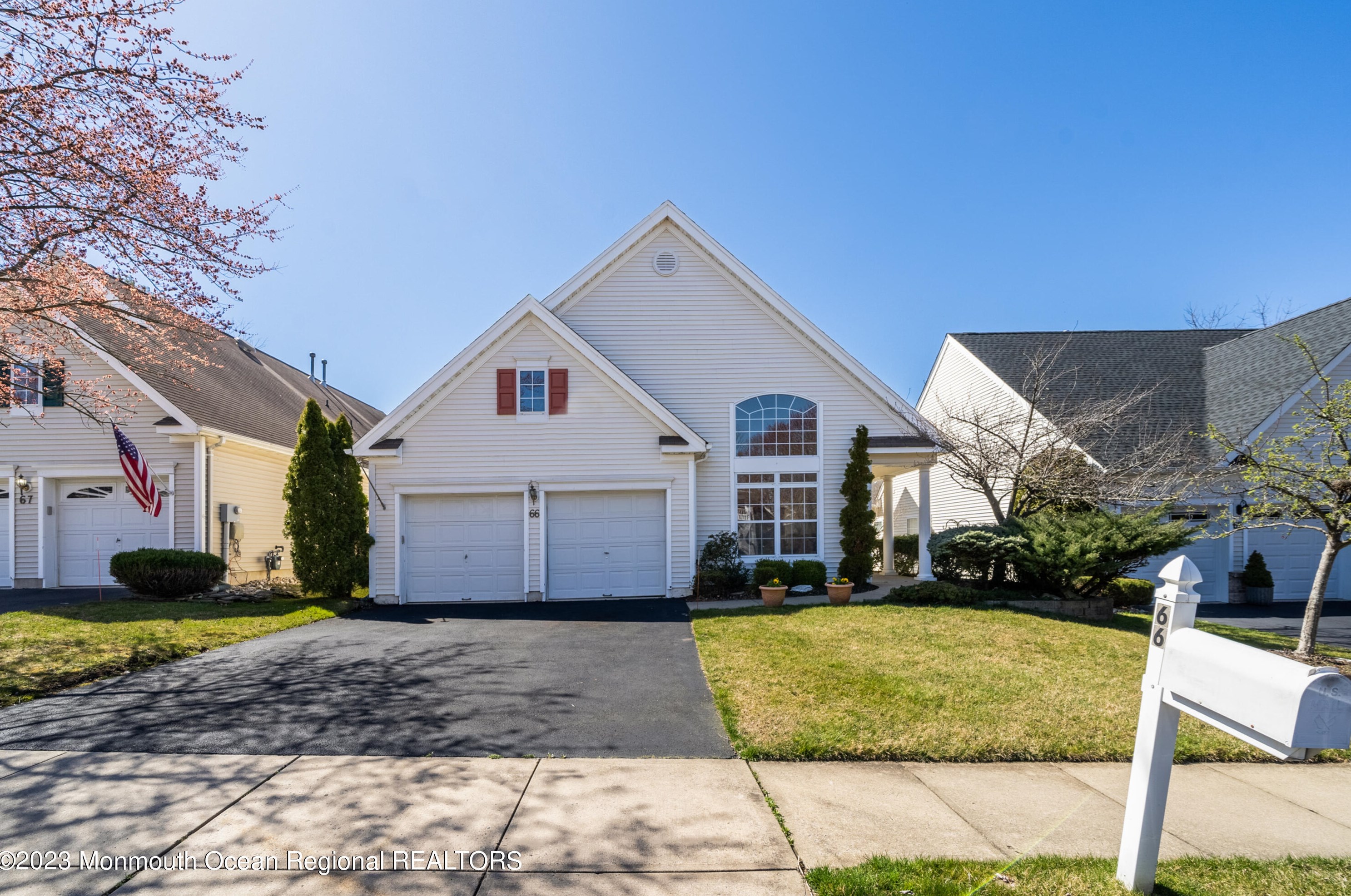 66 Freesia Ct, Holmdel Village, NJ 07733
