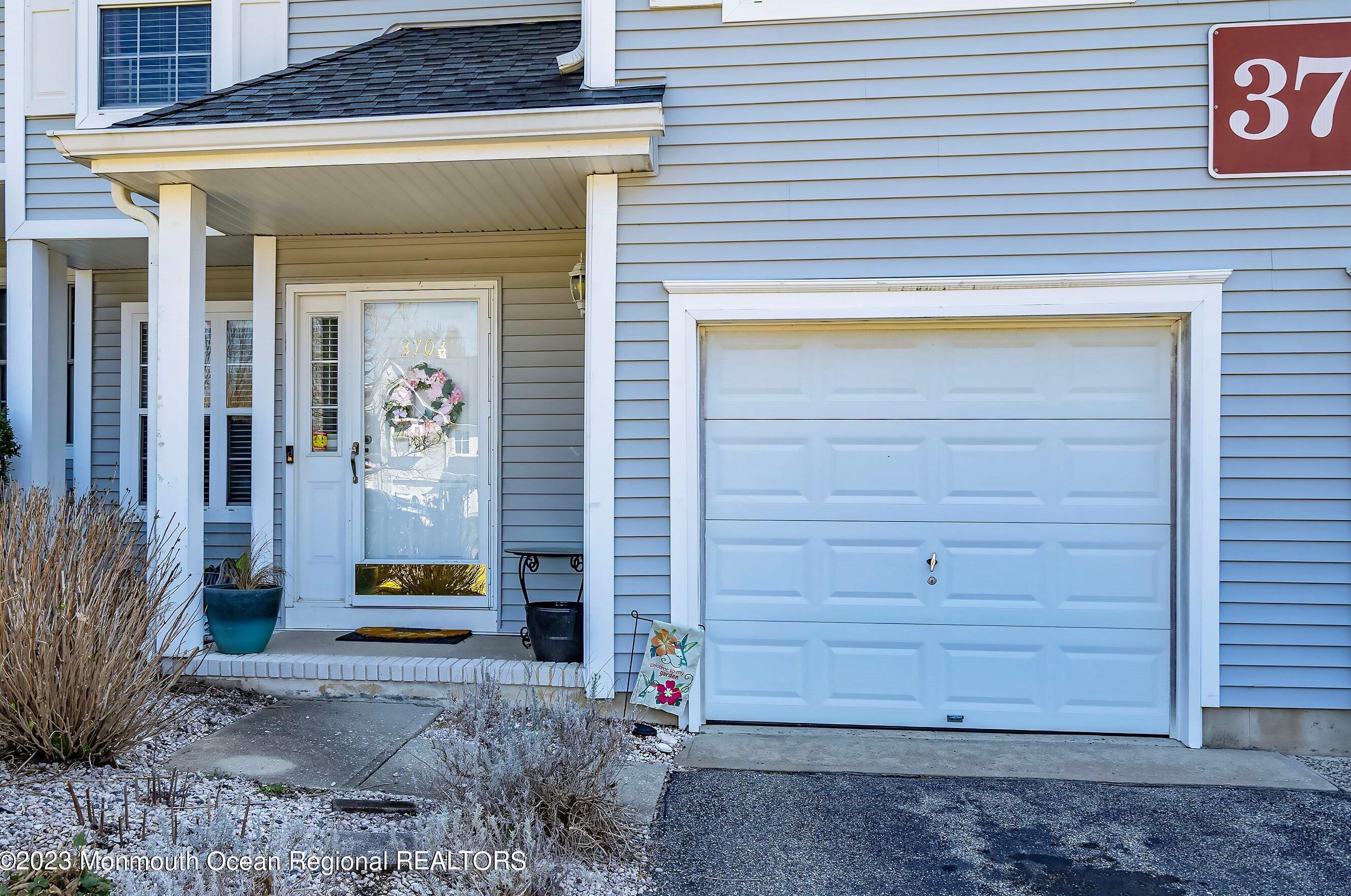 3703 Aqueduct Ct, Toms River, NJ 08755-1973
