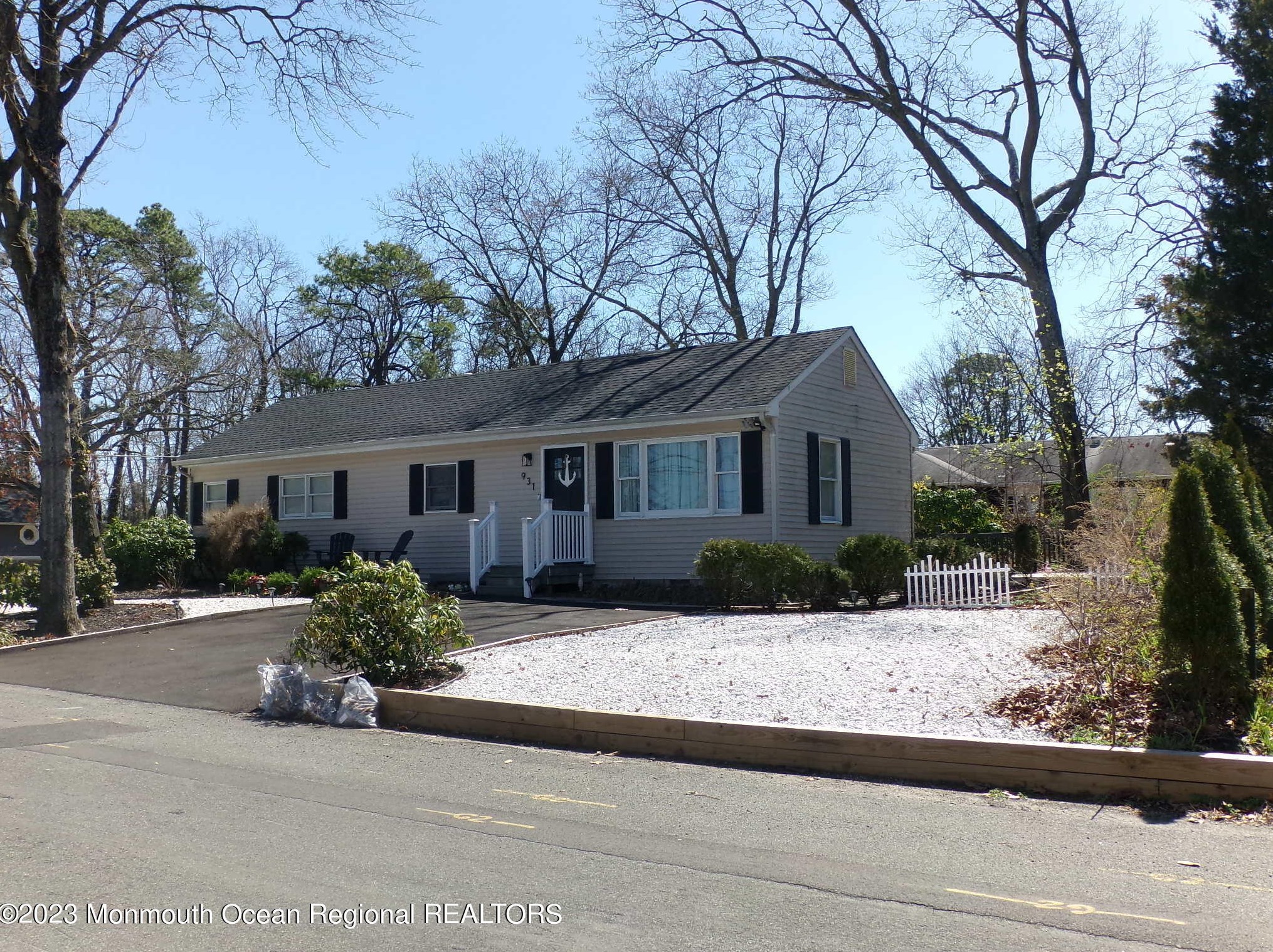 931 Beacon Ave, Bricktown, NJ 08723