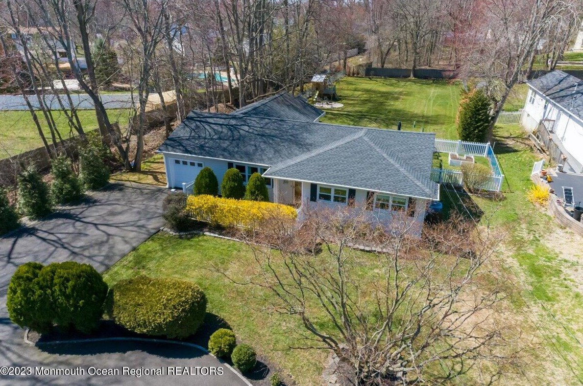 43 Pease Rd, Millstone Township, NJ 07726-3145