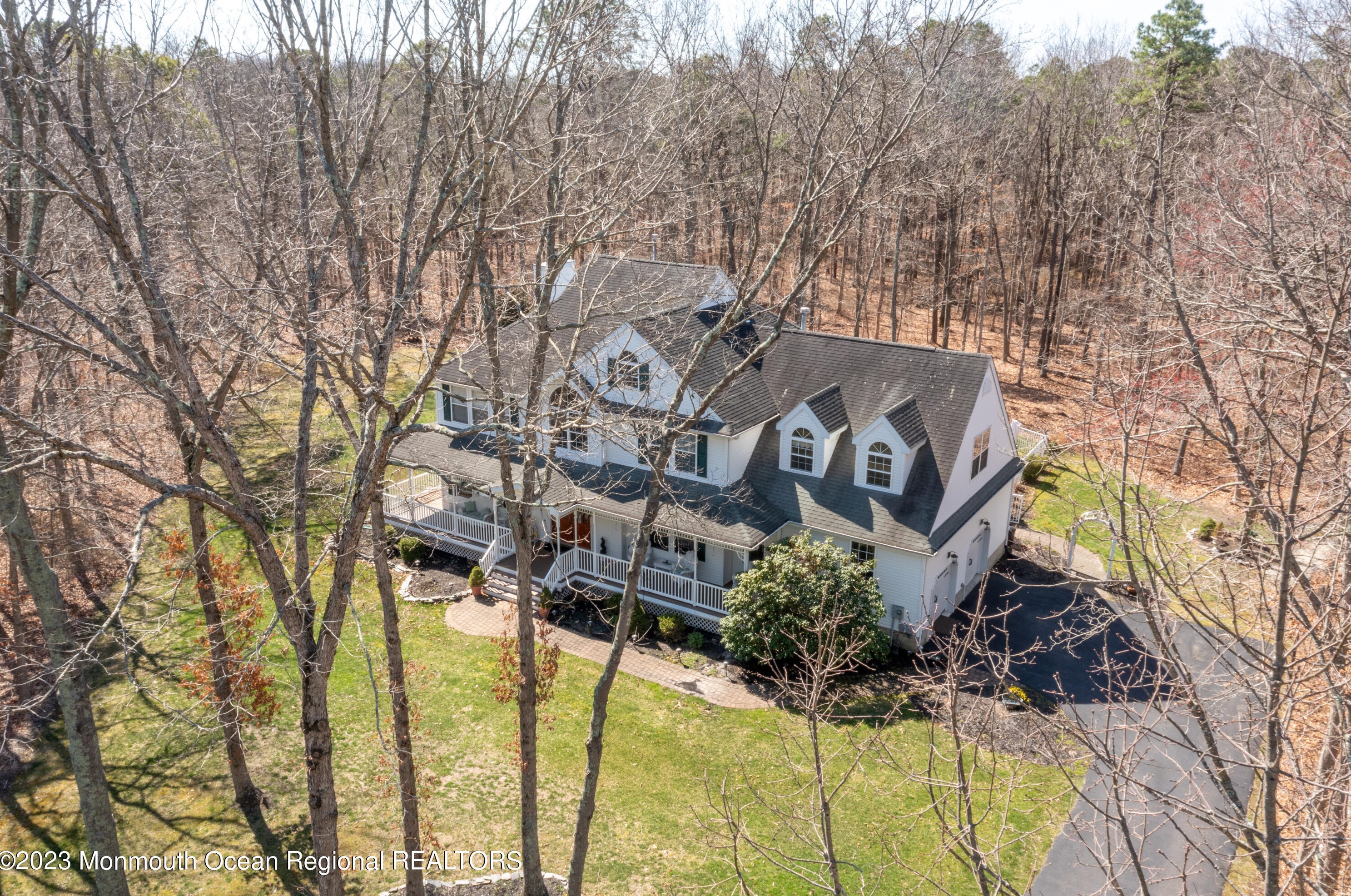 22 Amanda Ln, Wall Township NJ  07731-8942 exterior