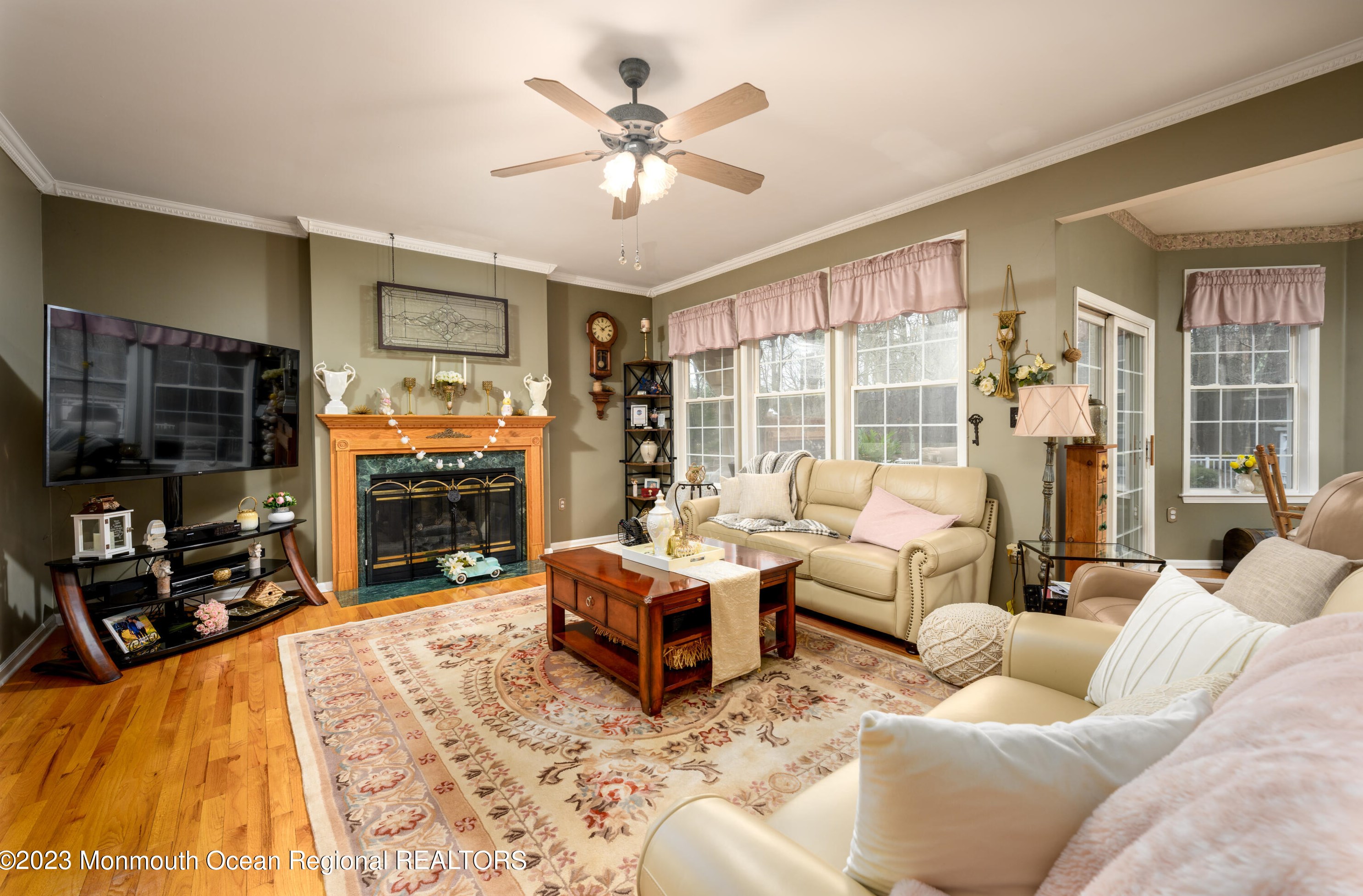 22 Amanda Ln, Wall Township NJ  07731-8942 exterior