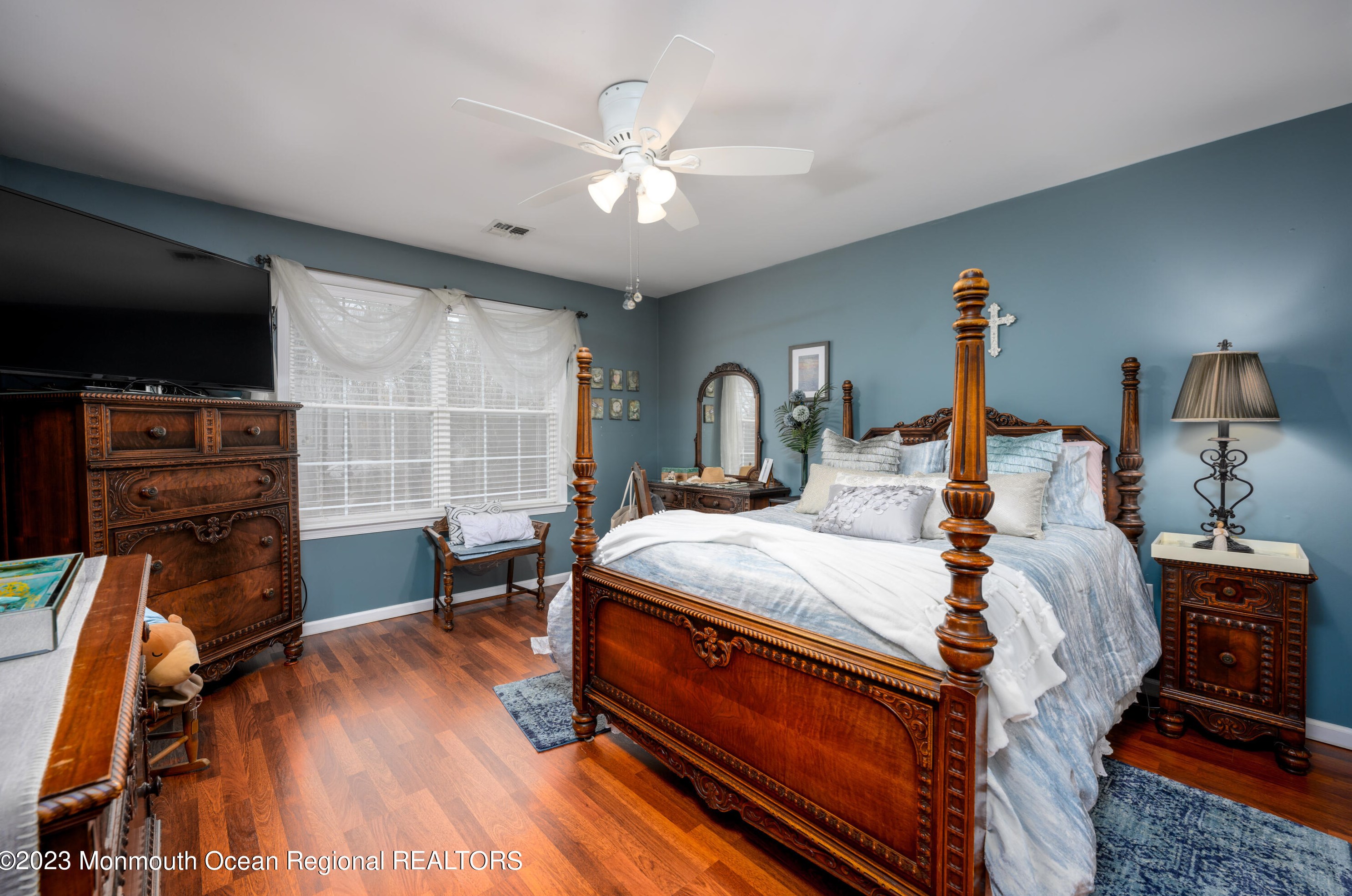 22 Amanda Ln, Wall Township NJ  07731-8942 exterior