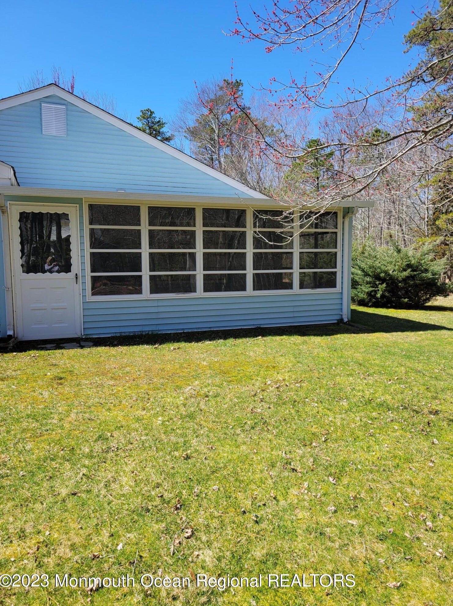 438 Lexington Dr, Tuckerton NJ  08087-1312 exterior