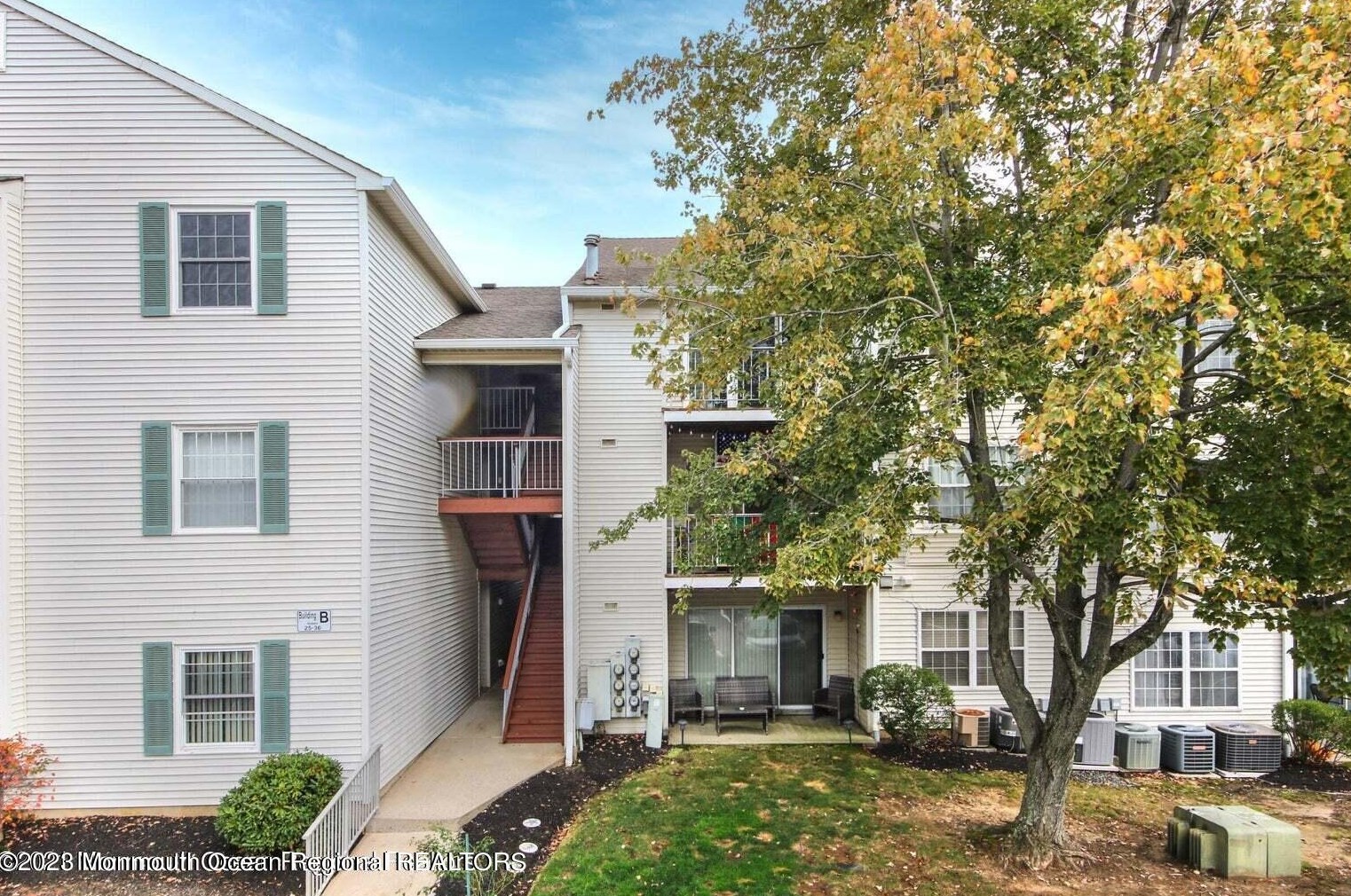 231 Atlantic St #26, Keyport, NJ 07735