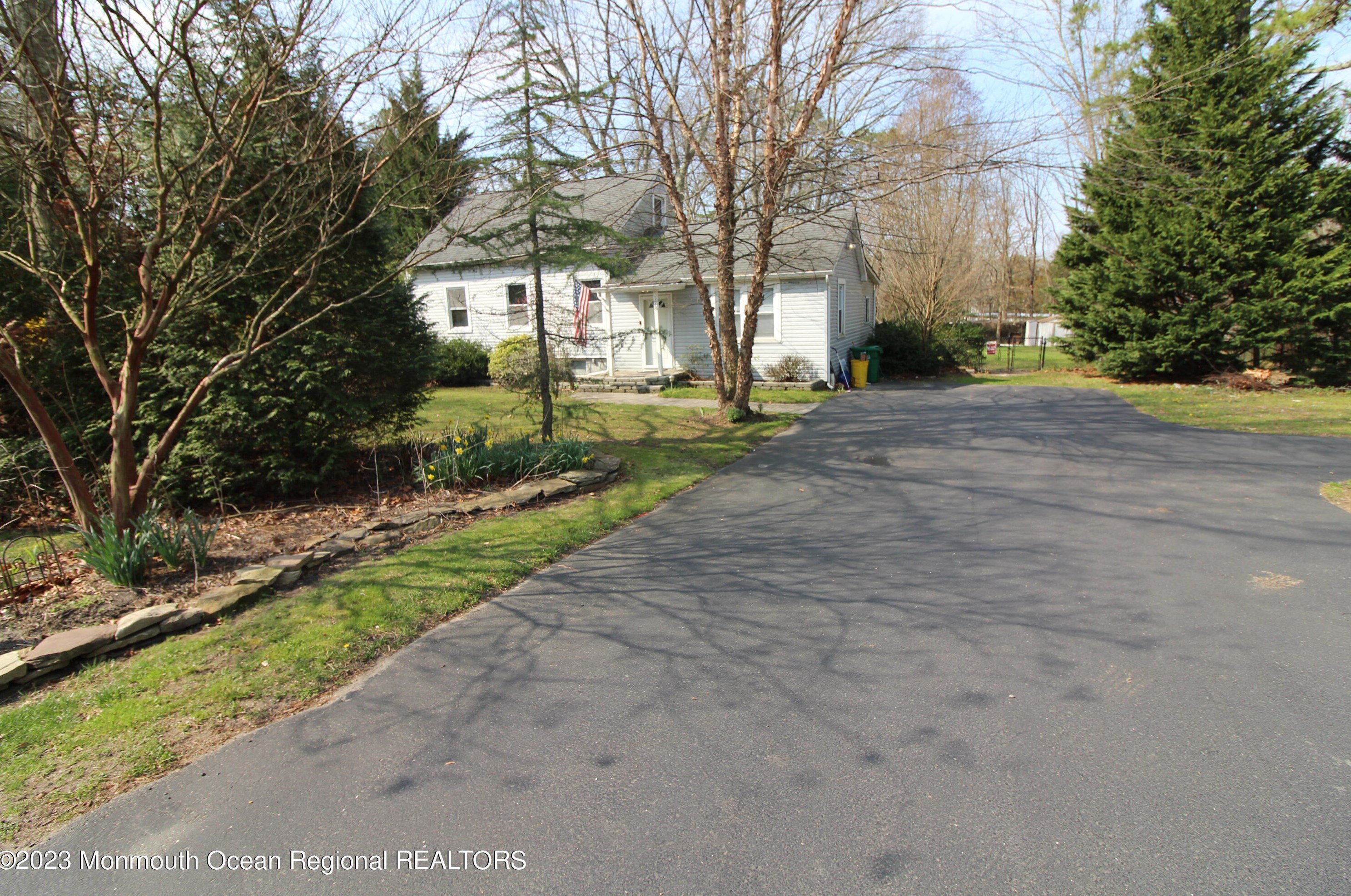 178 Cassville Rd, Jackson Twp, NJ 08527