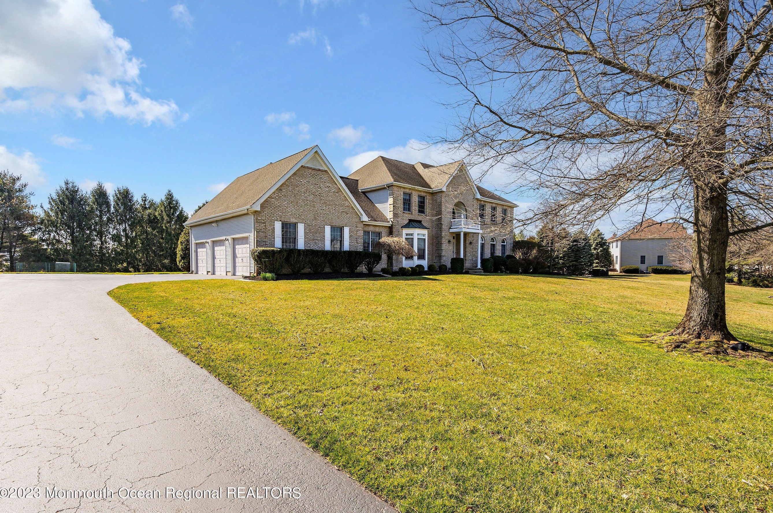 63 Rustic Way, East Freehold, NJ 07728