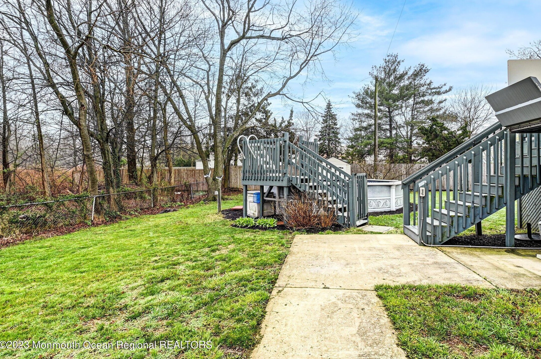 232 Morningside Ave, Keyport NJ  07735-3015 exterior