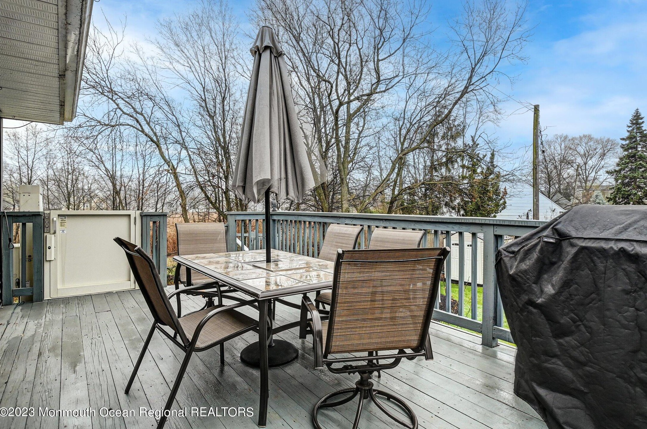 232 Morningside Ave, Keyport NJ  07735-3015 exterior