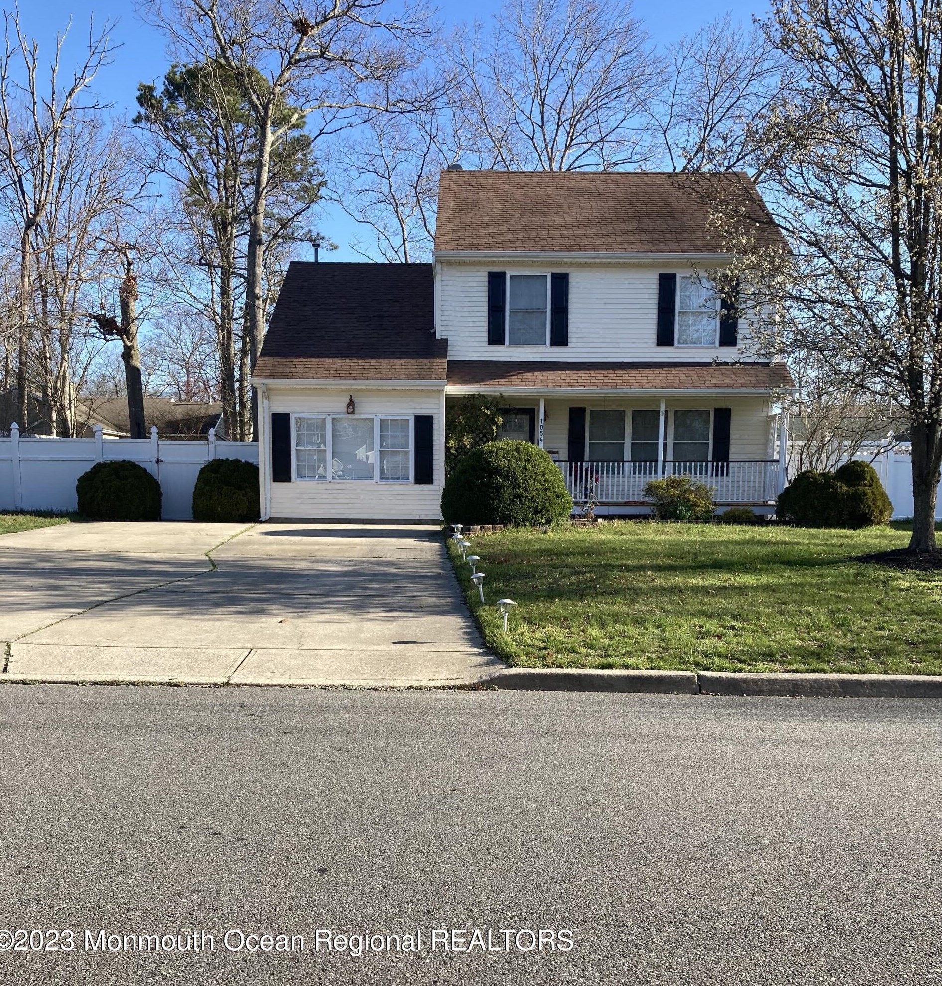 1054 Clearwater Ave, Cedar Bonnet Island, NJ 08050